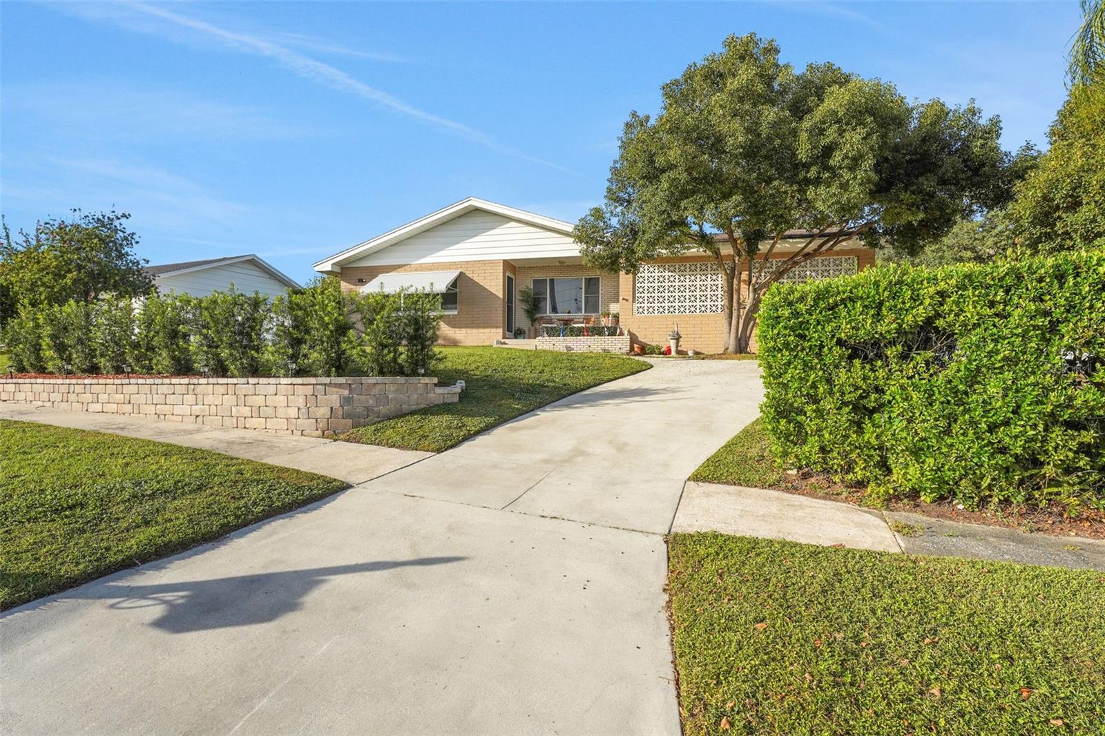 Image 39 of 63 For 7001 Skylane Drive