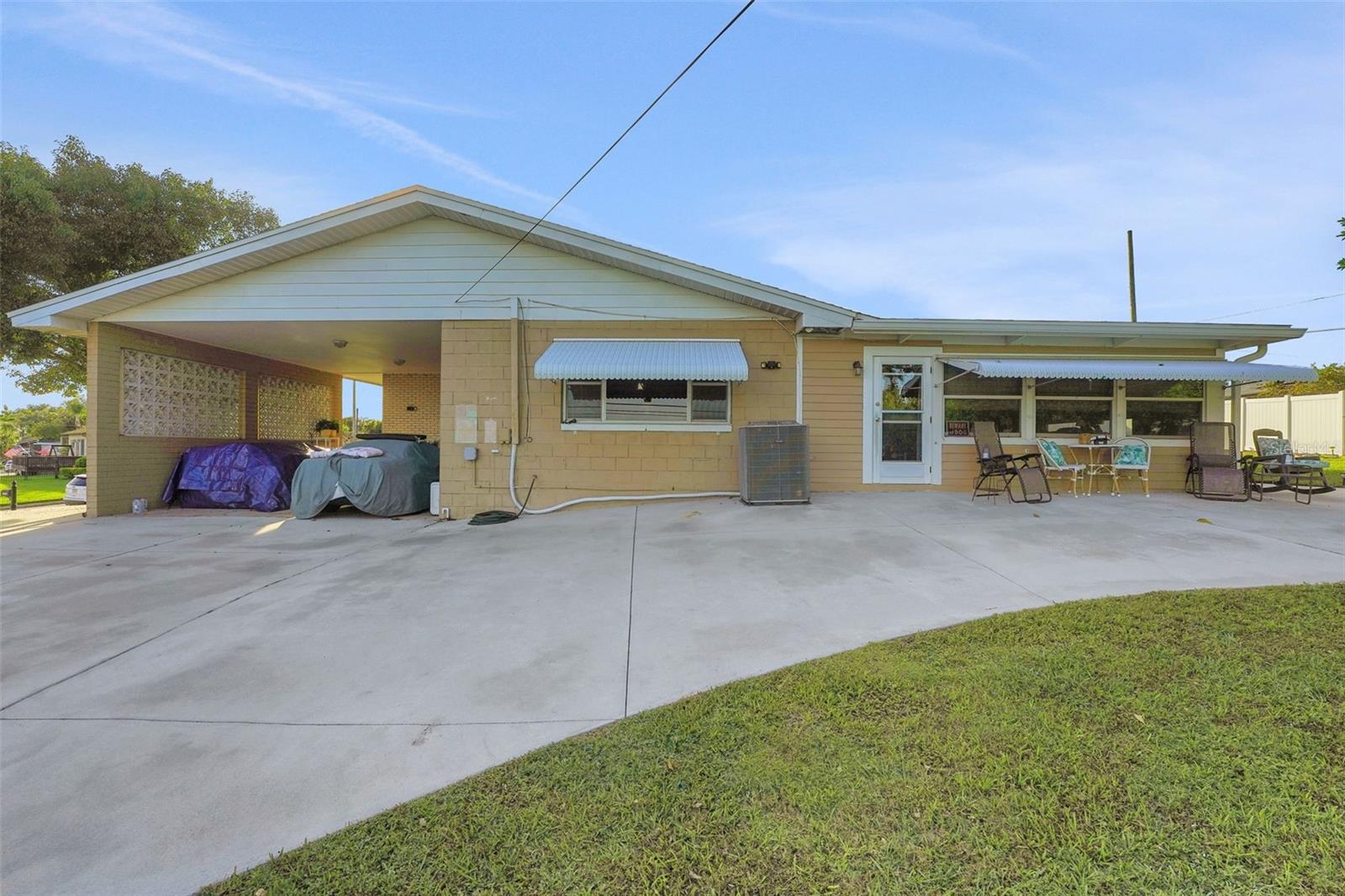 Image 45 of 63 For 7001 Skylane Drive