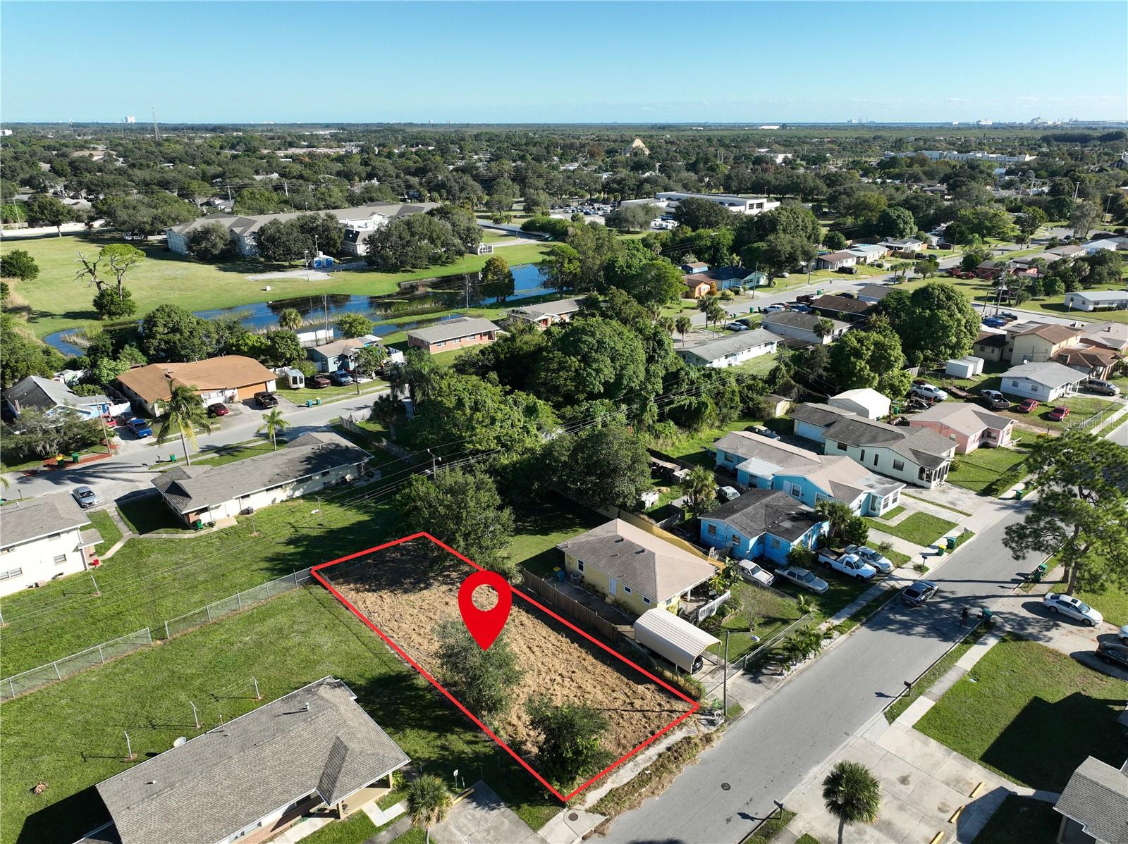 Image 19 of 23 For 478 Roosevelt Avenue