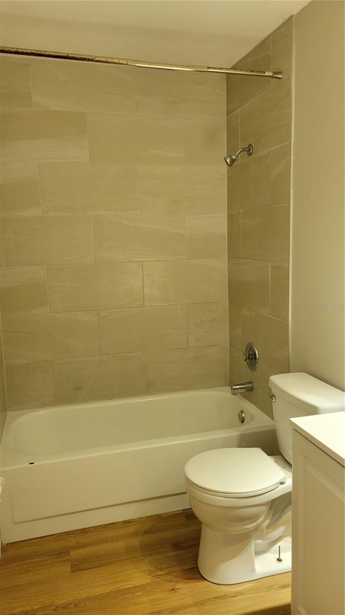 Image 8 of 8 For 483 Cypress Street