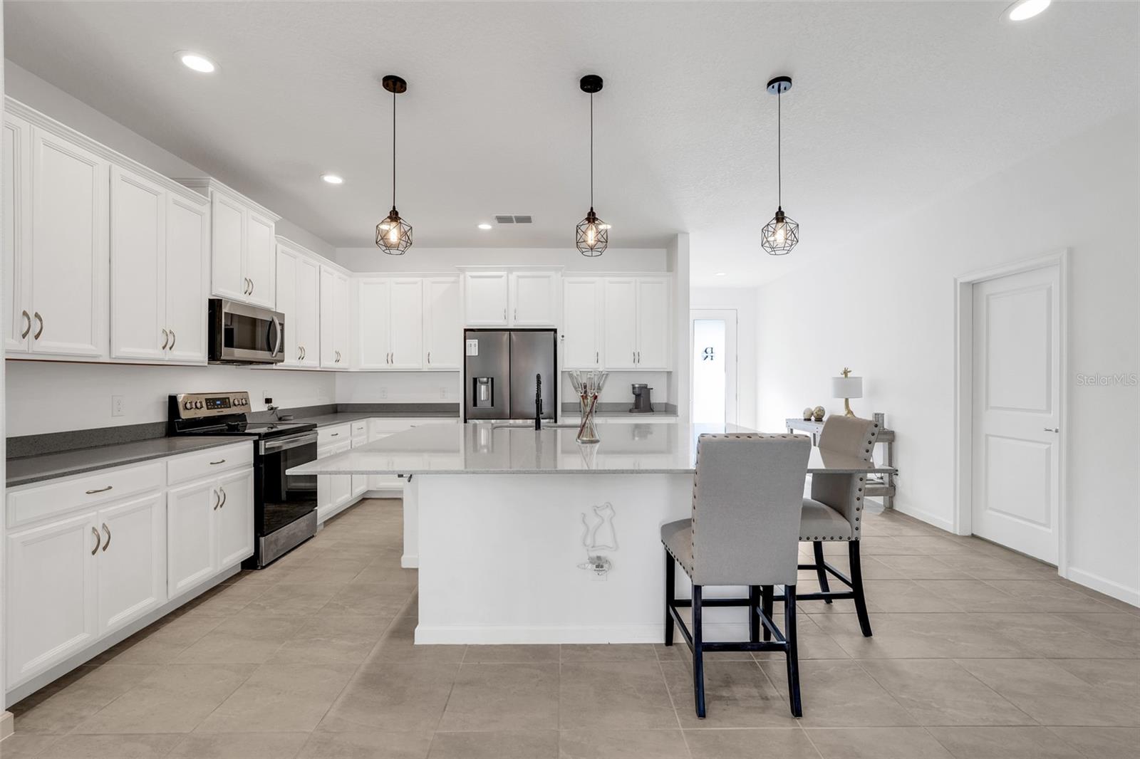 Image 8 of 40 For 1416 Rosedale Road