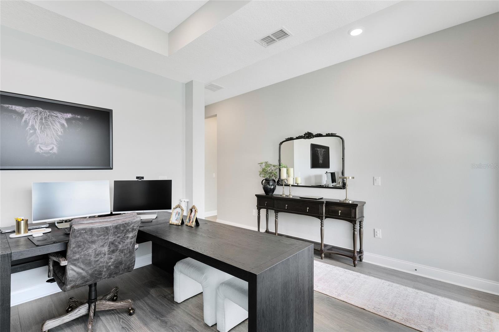 Image 18 of 50 For 8603 Dubochet Street