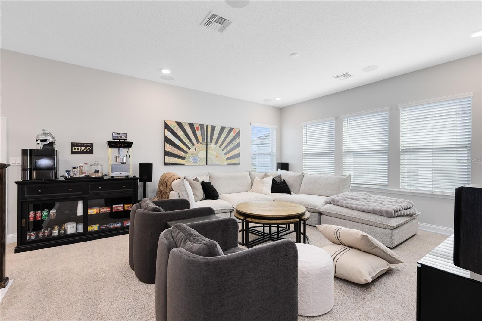 Image 23 of 50 For 8603 Dubochet Street