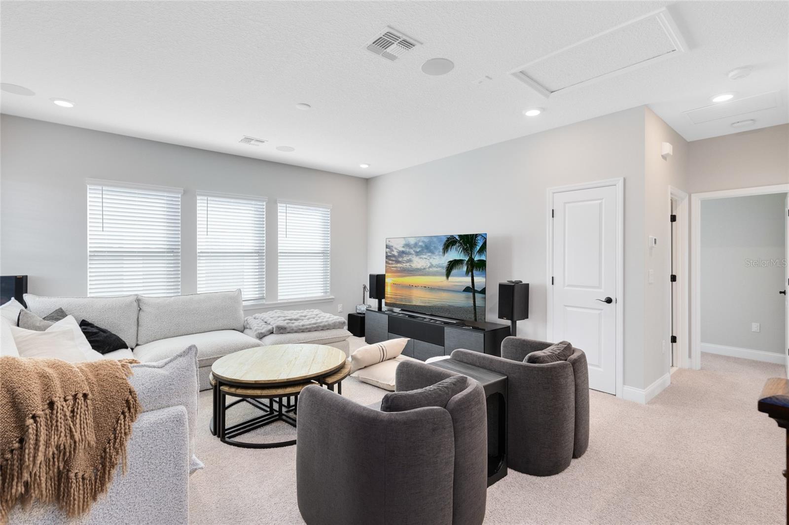 Image 24 of 50 For 8603 Dubochet Street