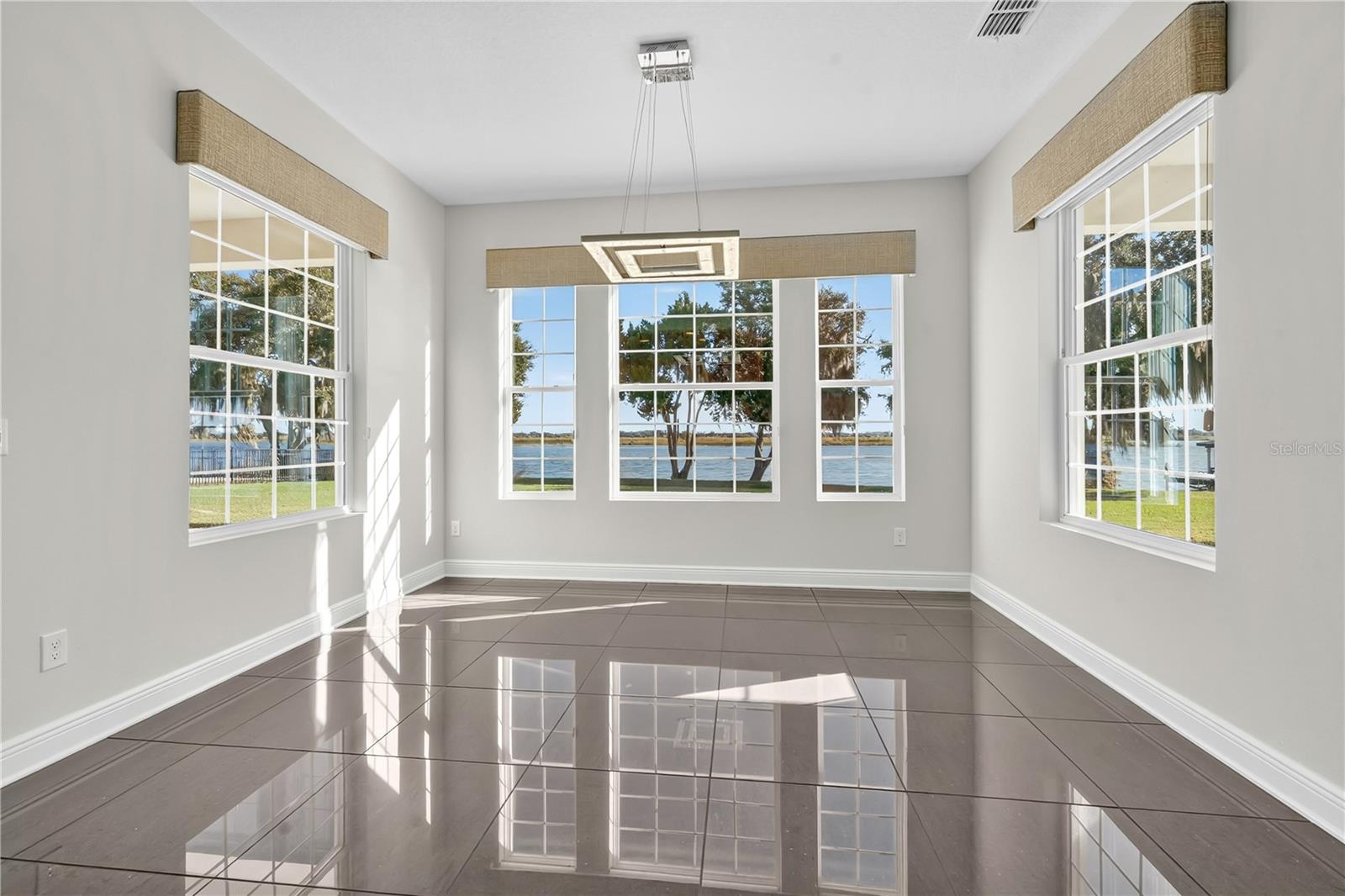 Image 20 of 66 For 15783 Tangerine Dream Court