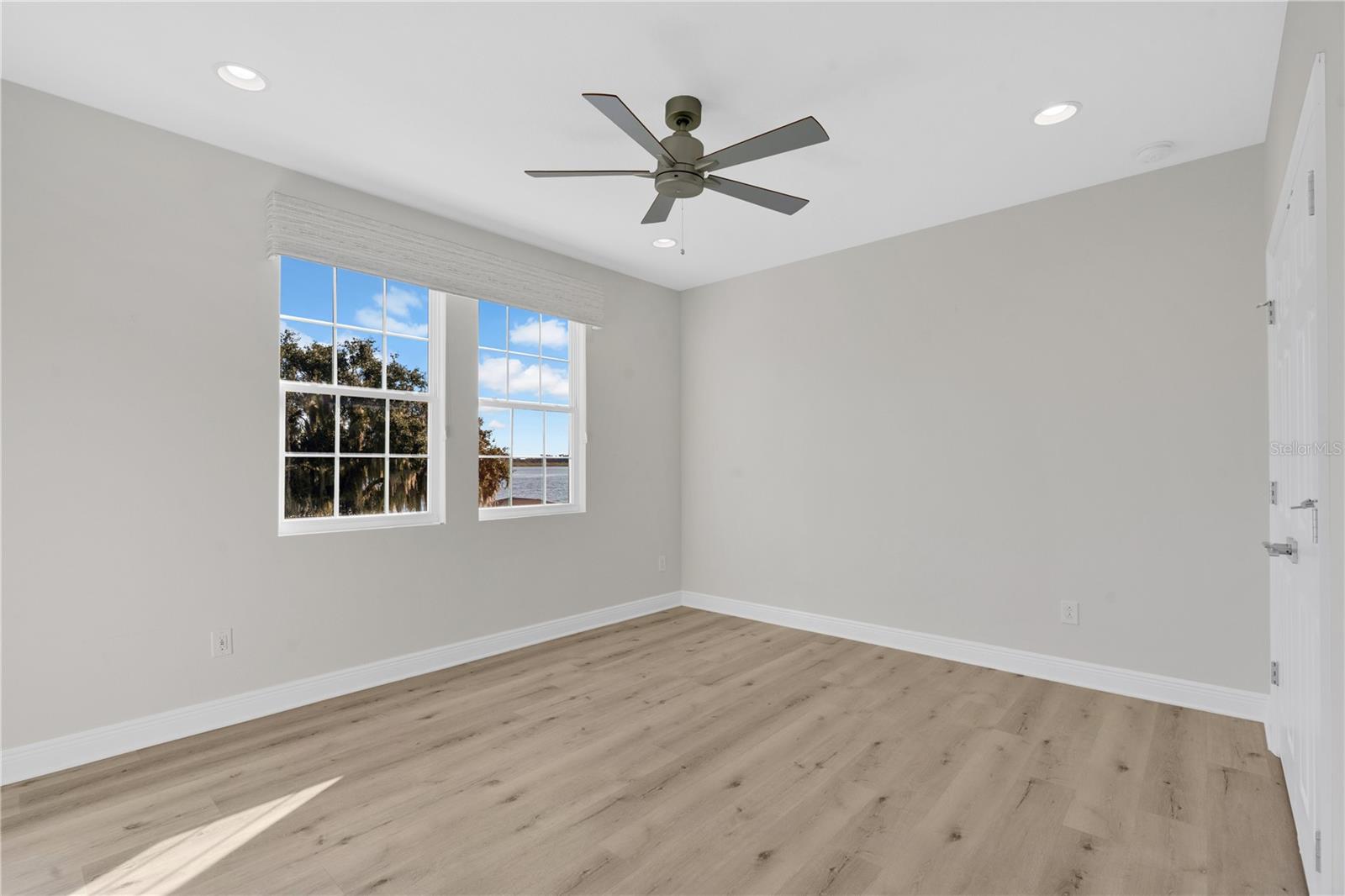 Image 39 of 66 For 15783 Tangerine Dream Court