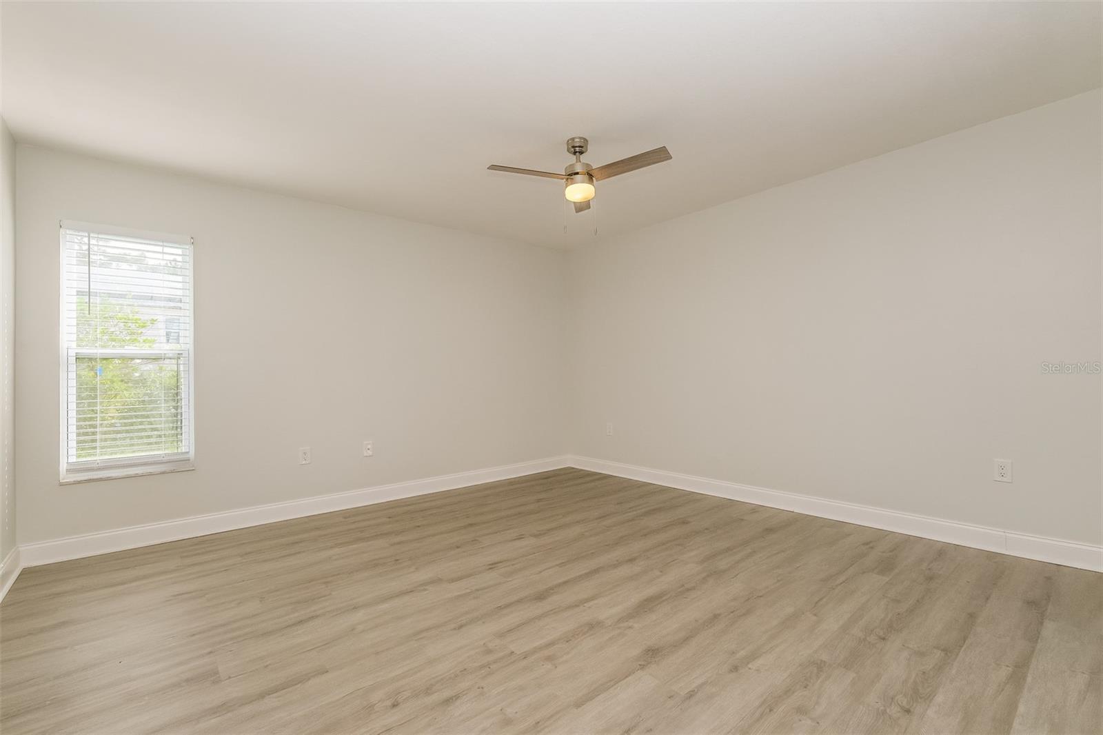 Image 7 of 16 For 13267 Brewster Road