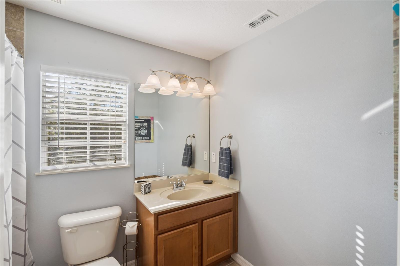 Image 23 of 32 For 7165 Ticklegrass Street