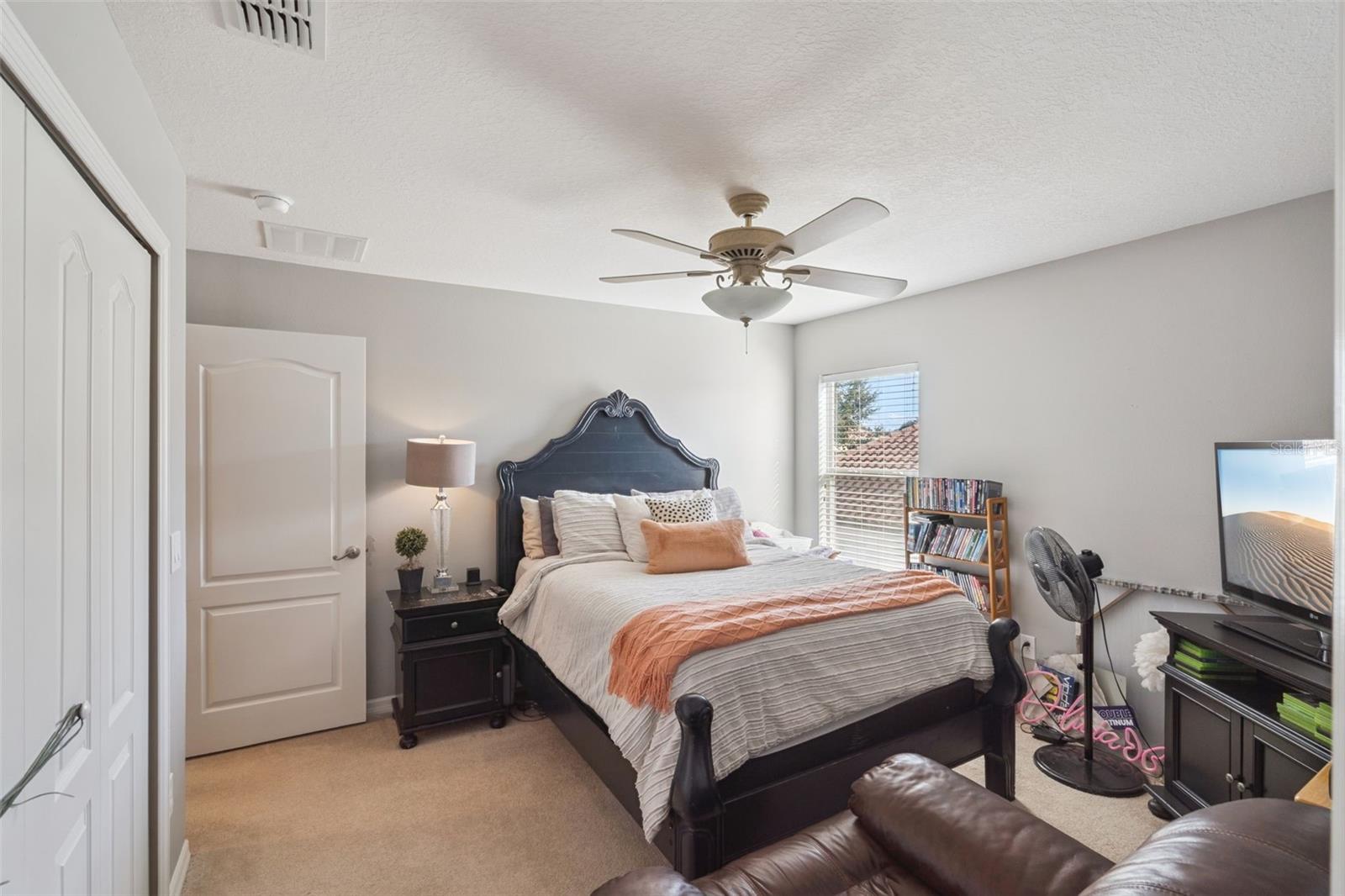 Image 26 of 32 For 7165 Ticklegrass Street