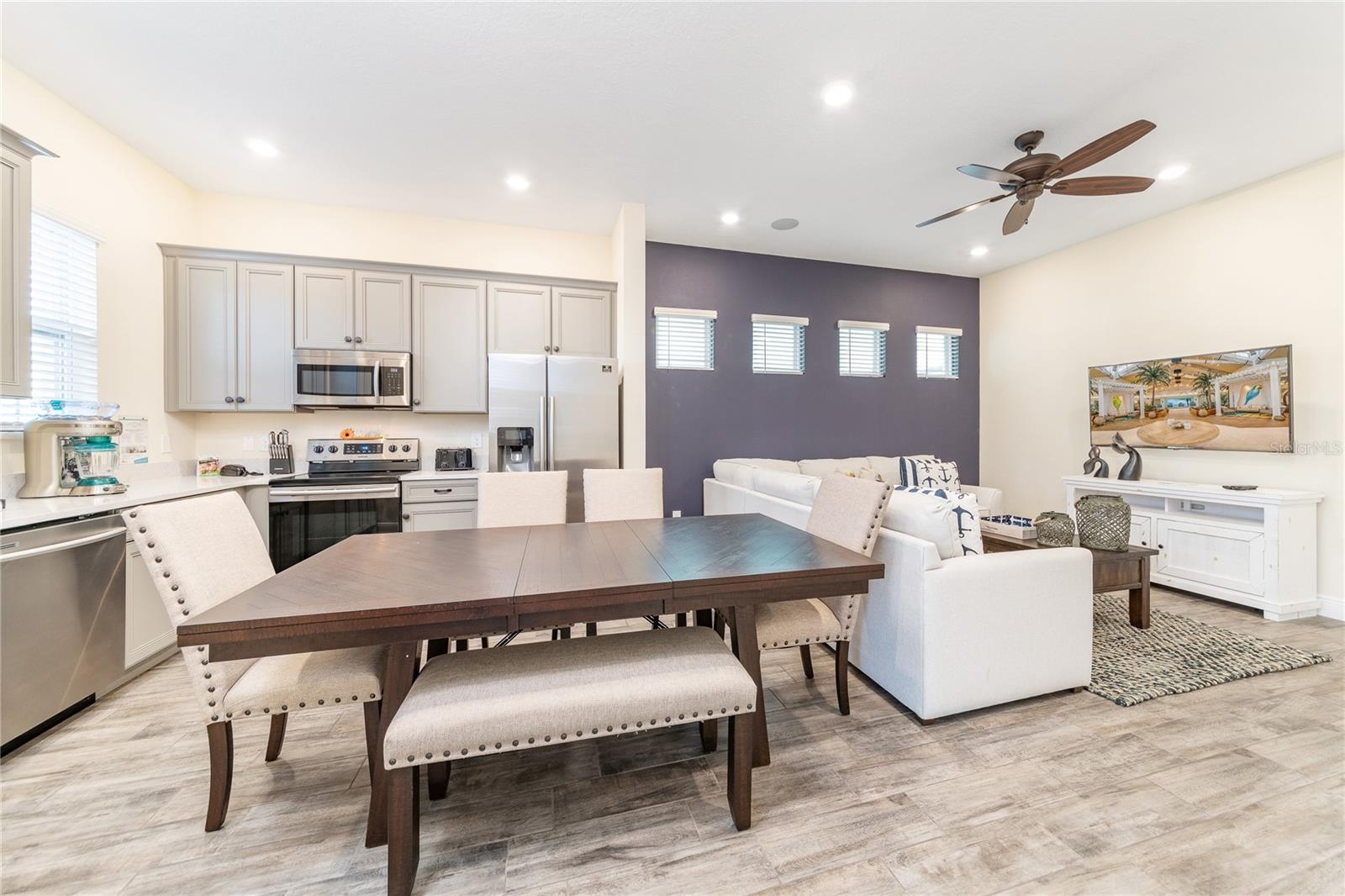 Image 5 of 71 For 8056 Lost Shaker Lane