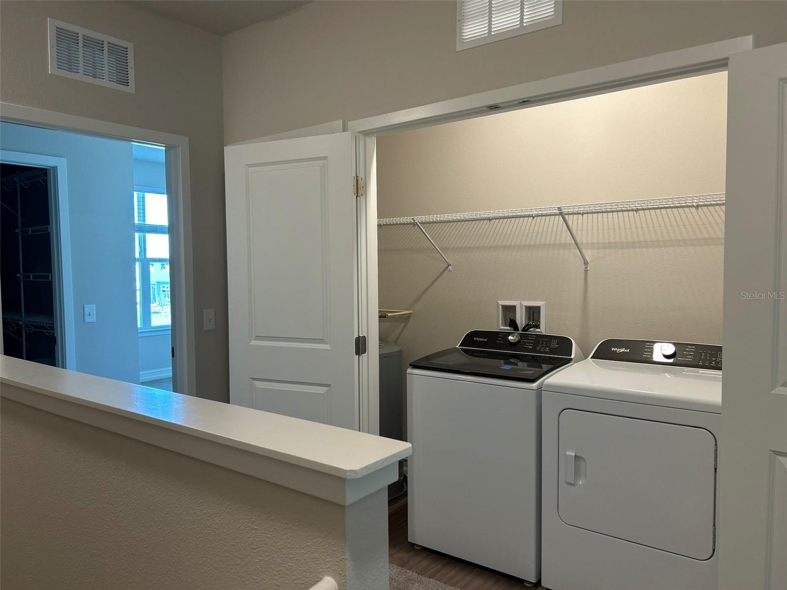 Image 10 of 25 For 1001 Caroline Street 1-02