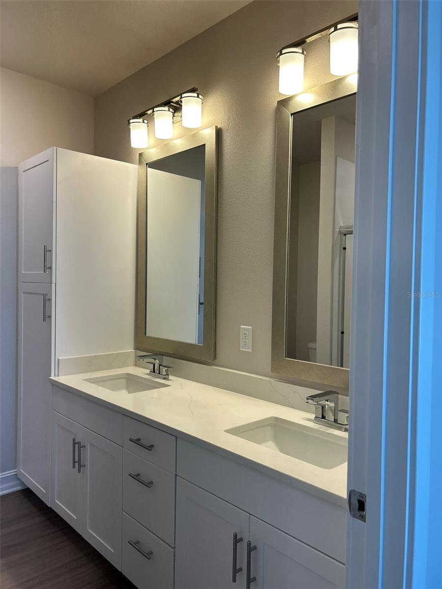 Image 20 of 25 For 1001 Caroline Street 1-02