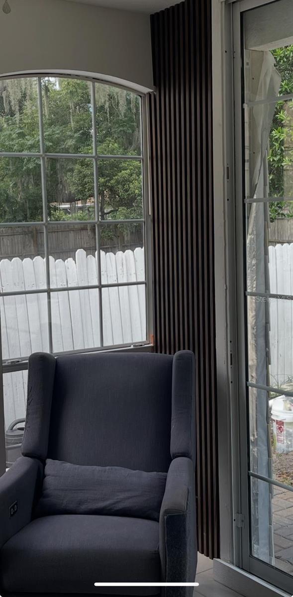 Image 11 of 32 For 173 Lake Drive