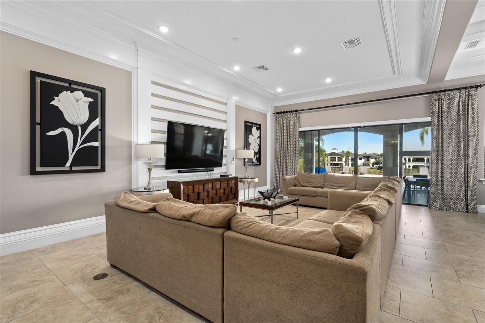 Image 25 of 100 For 415 Muirfield Loop