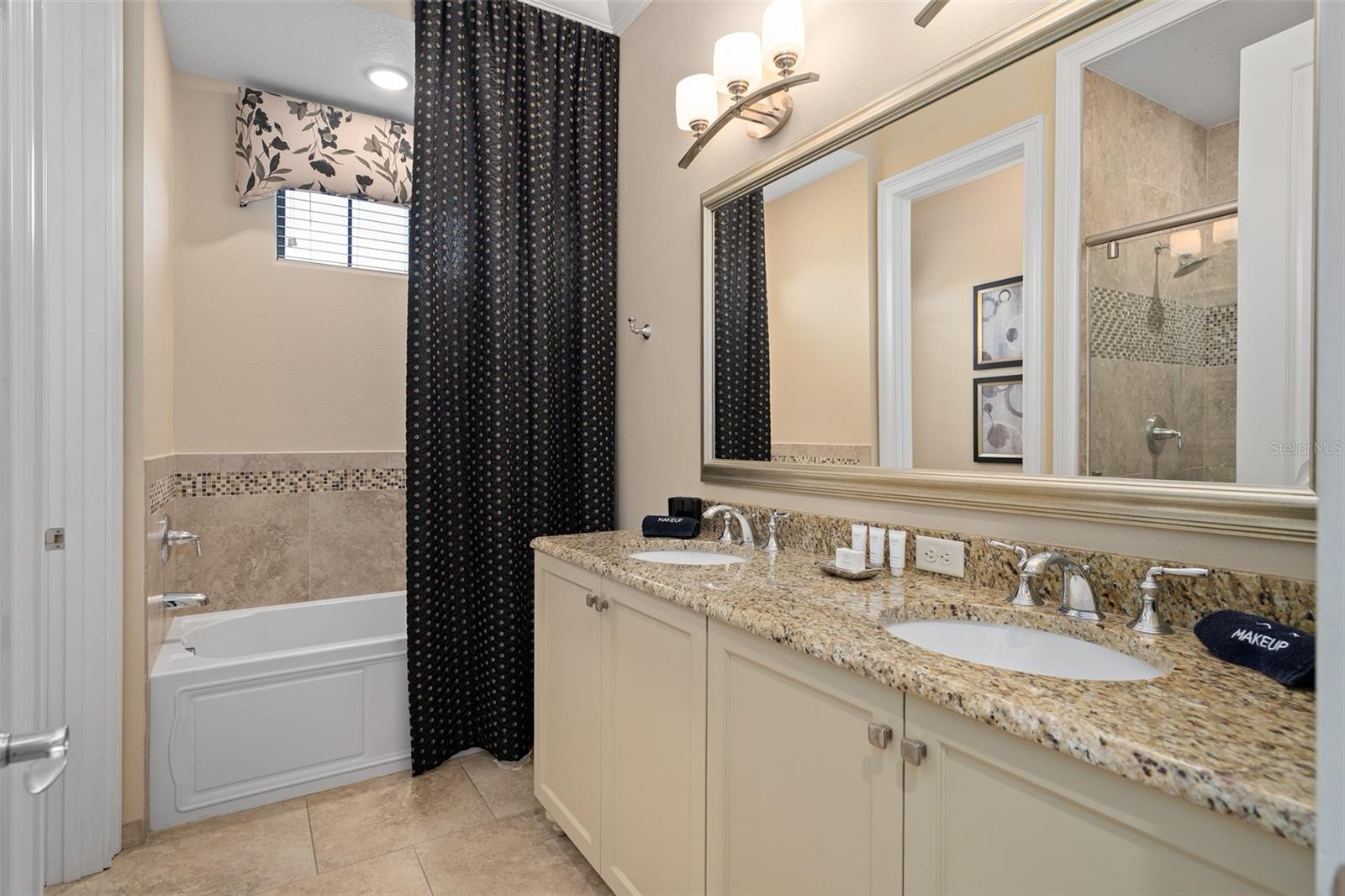 Image 58 of 100 For 415 Muirfield Loop