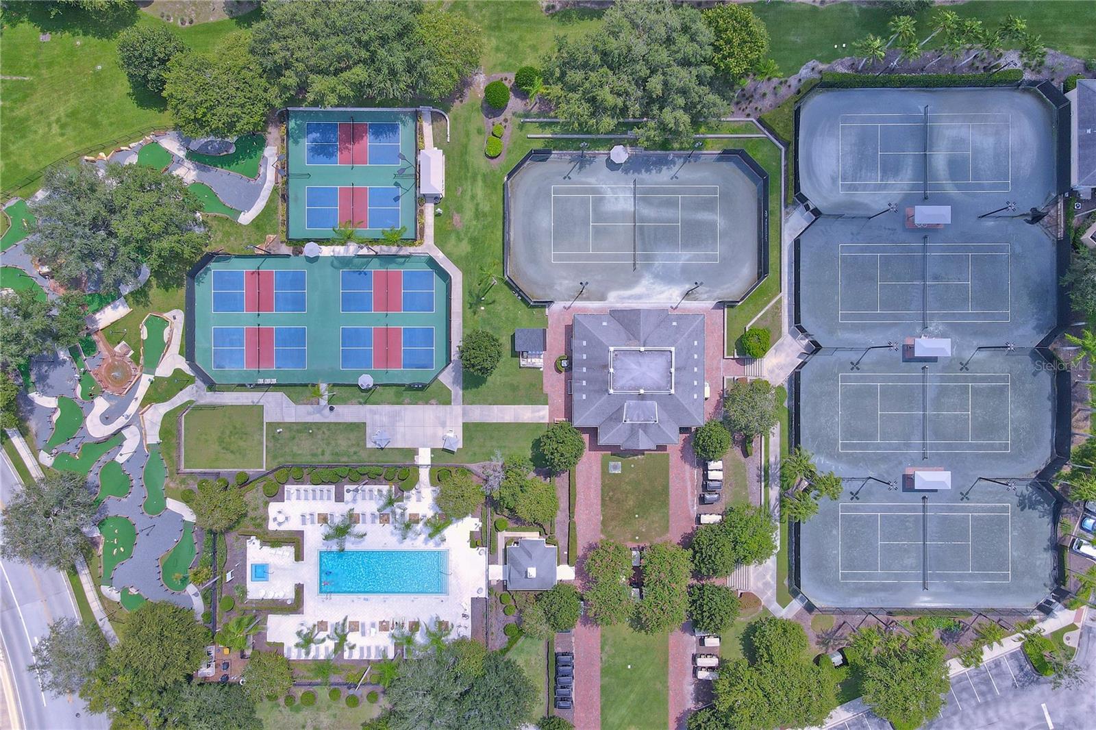 Image 96 of 100 For 415 Muirfield Loop