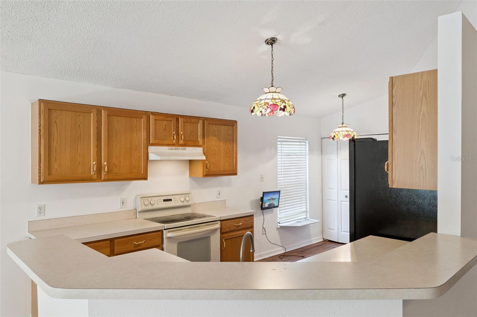 Image 10 of 41 For 446 Regal Downs Circle