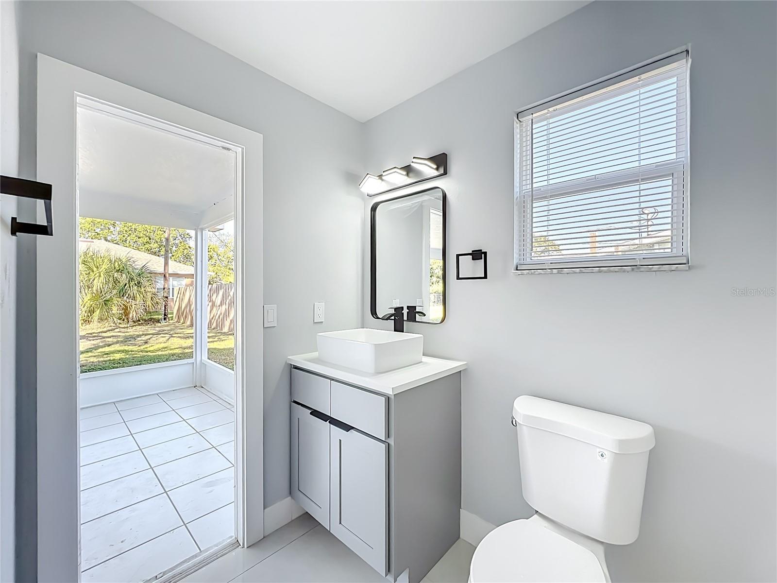 Image 36 of 70 For 1911 Academy Street Ne