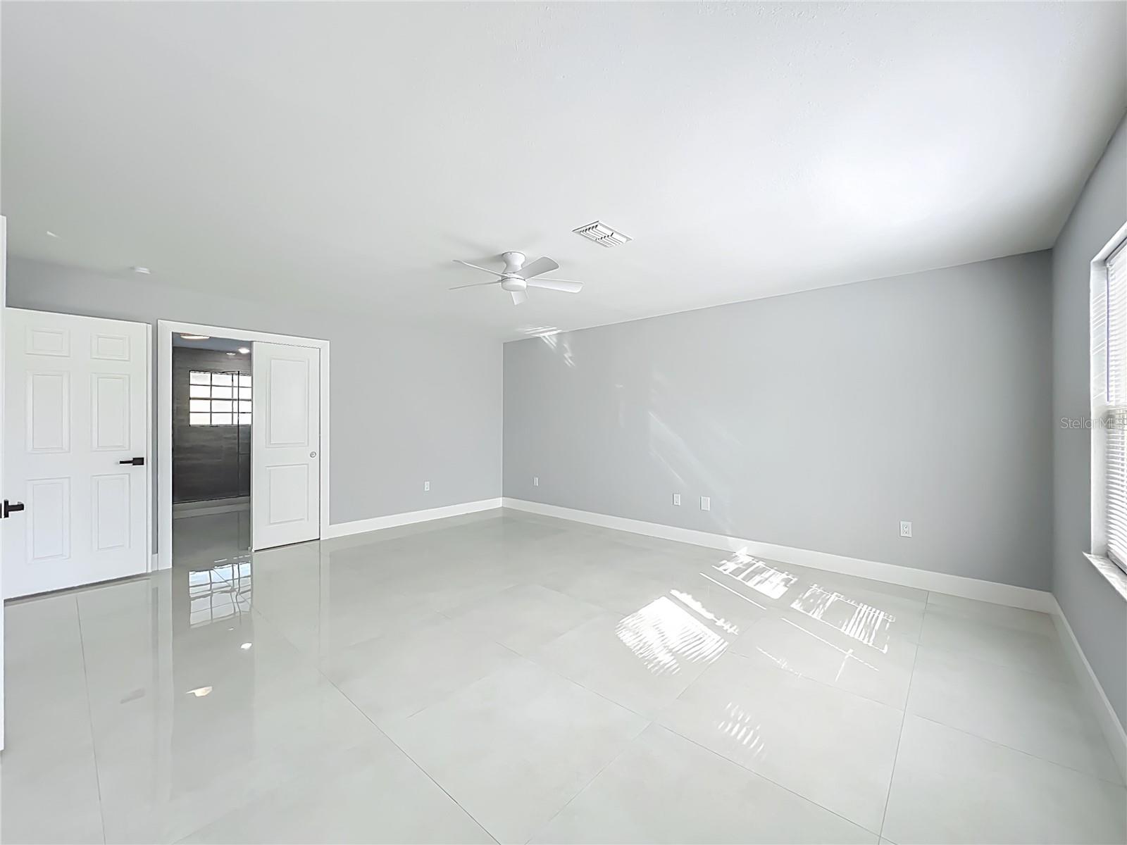 Image 37 of 70 For 1911 Academy Street Ne