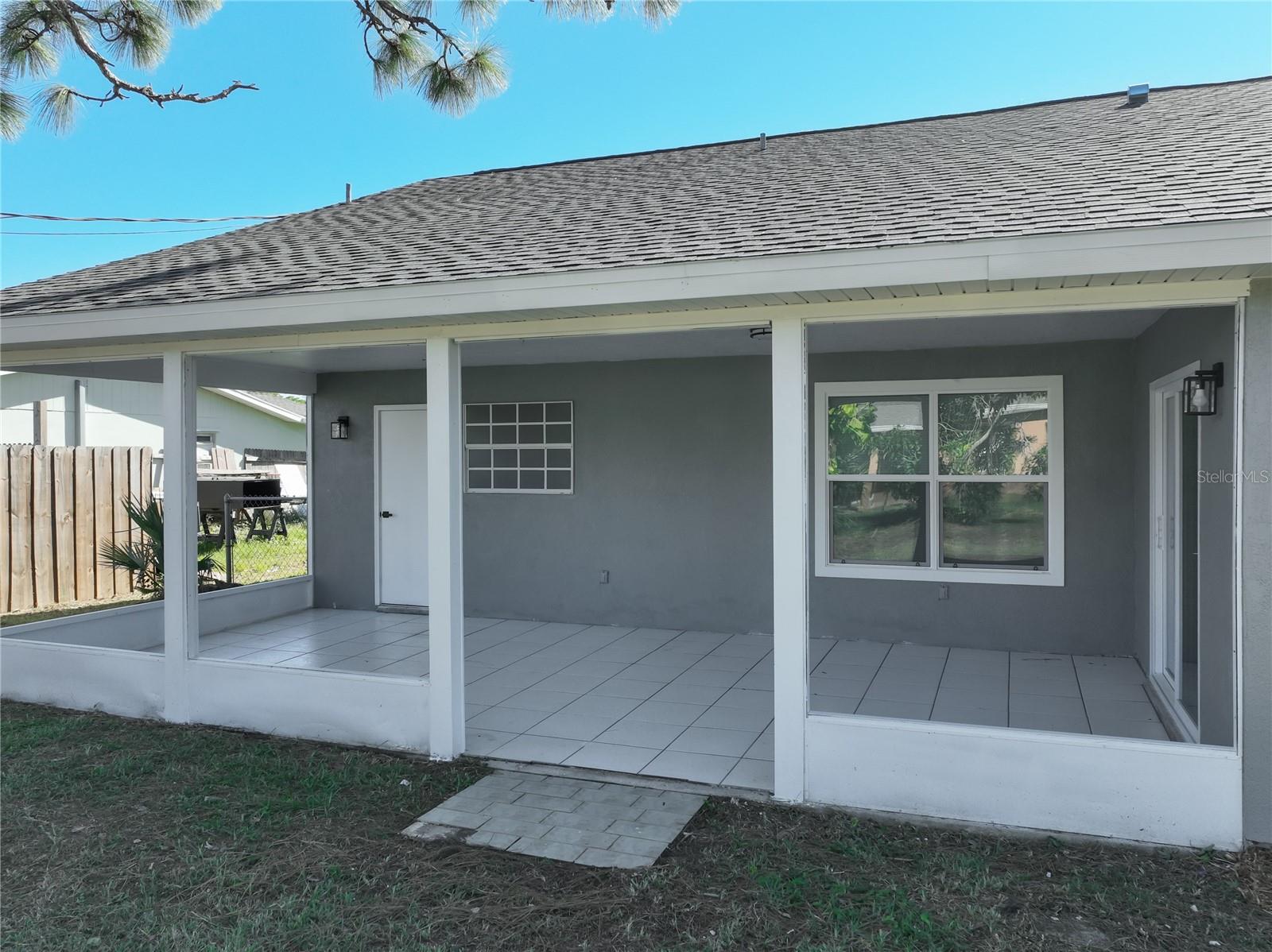 Image 55 of 70 For 1911 Academy Street Ne