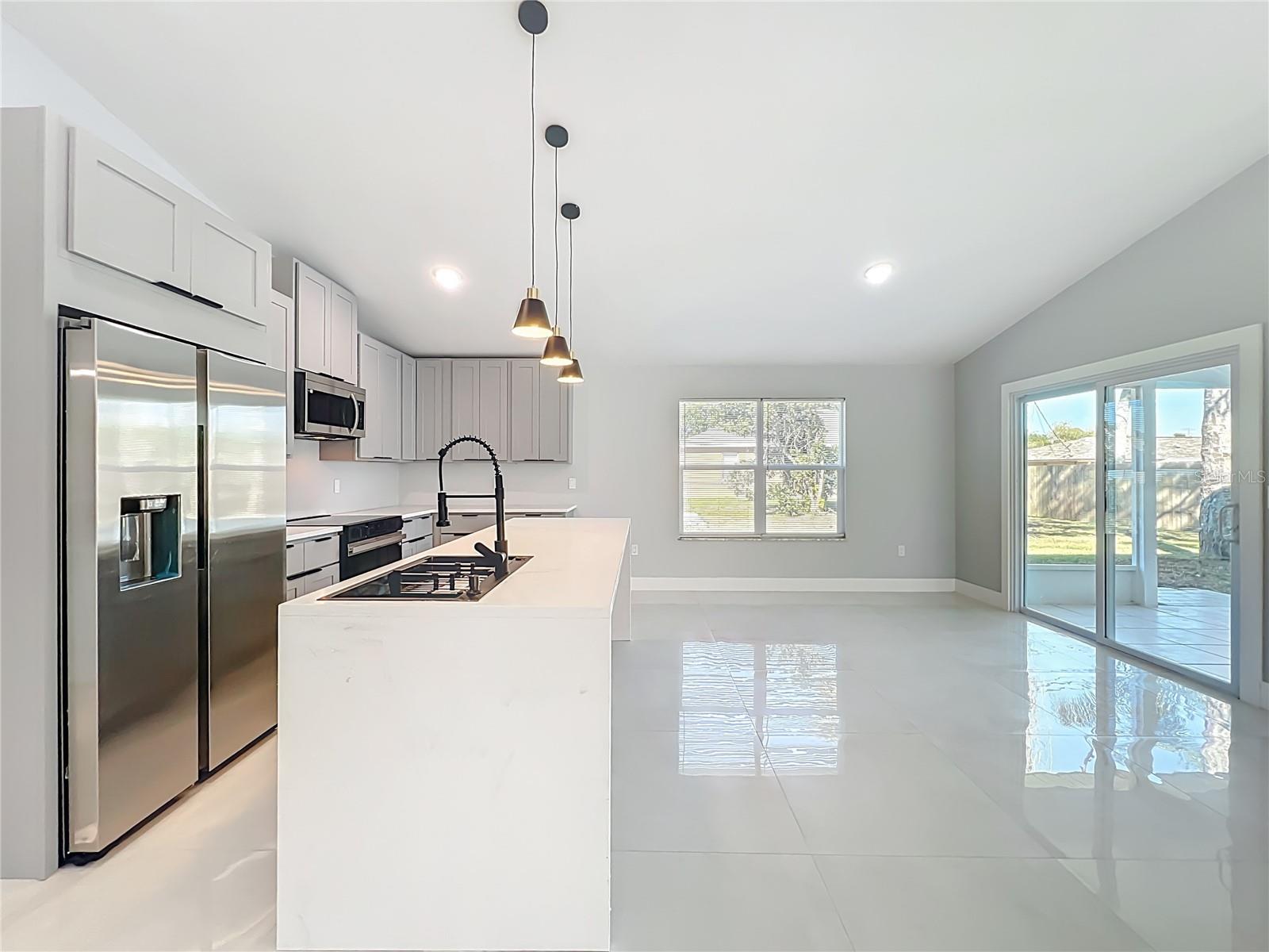 Image 6 of 70 For 1911 Academy Street Ne