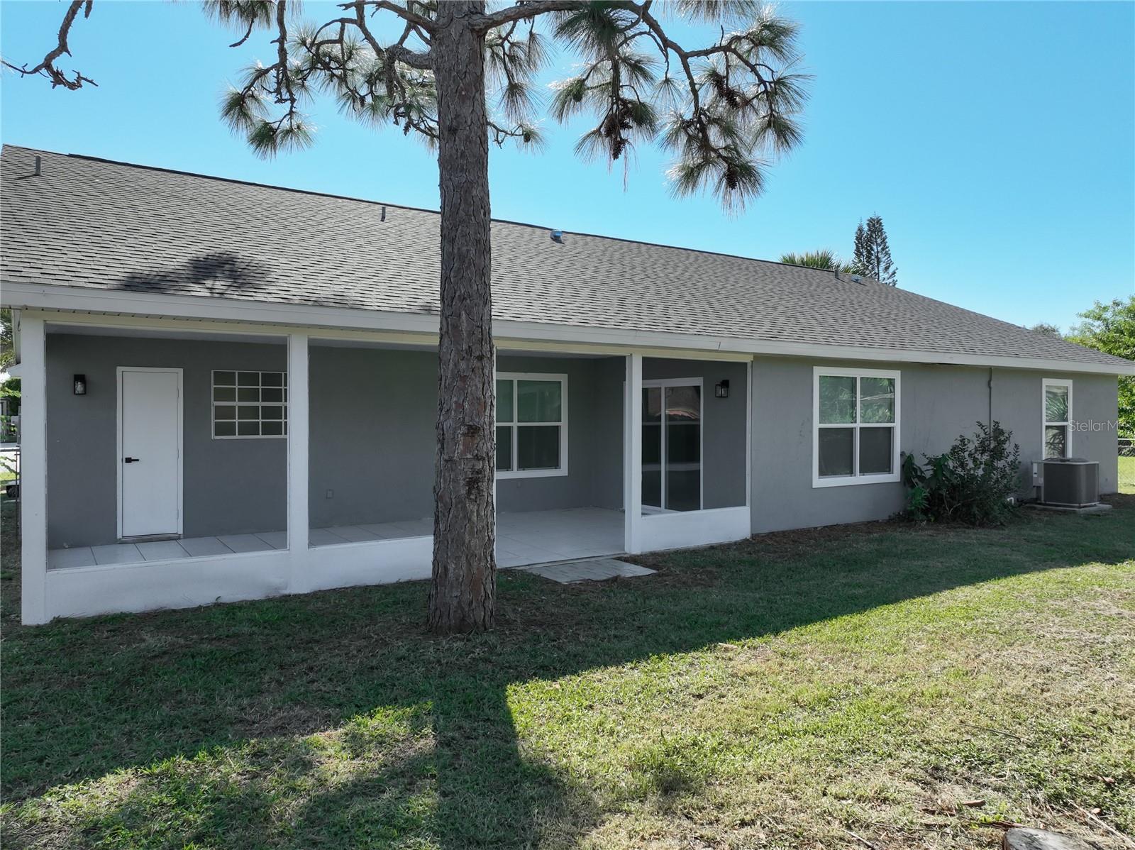 Image 60 of 70 For 1911 Academy Street Ne