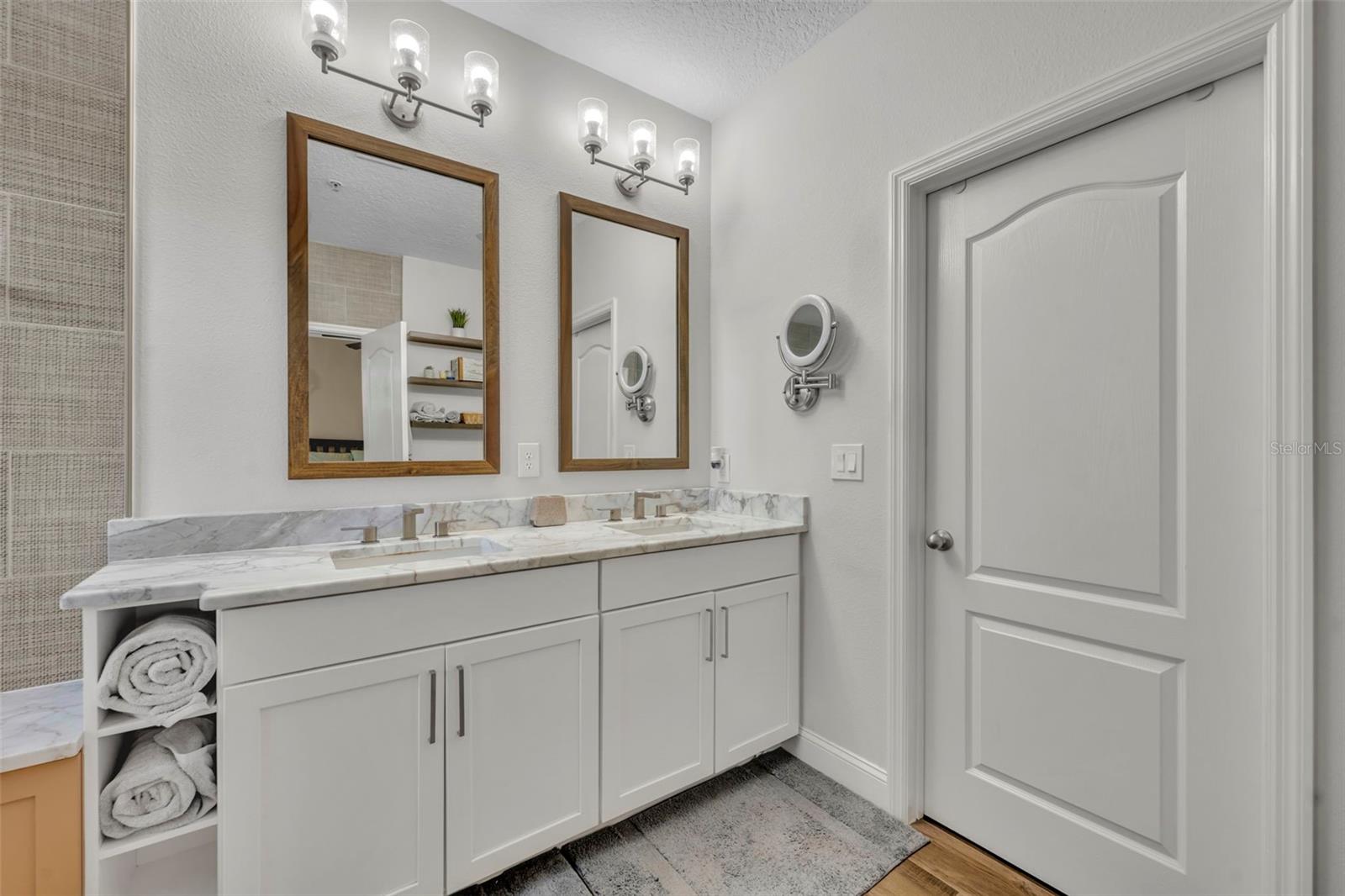 Image 25 of 50 For 5343 Brady Lane