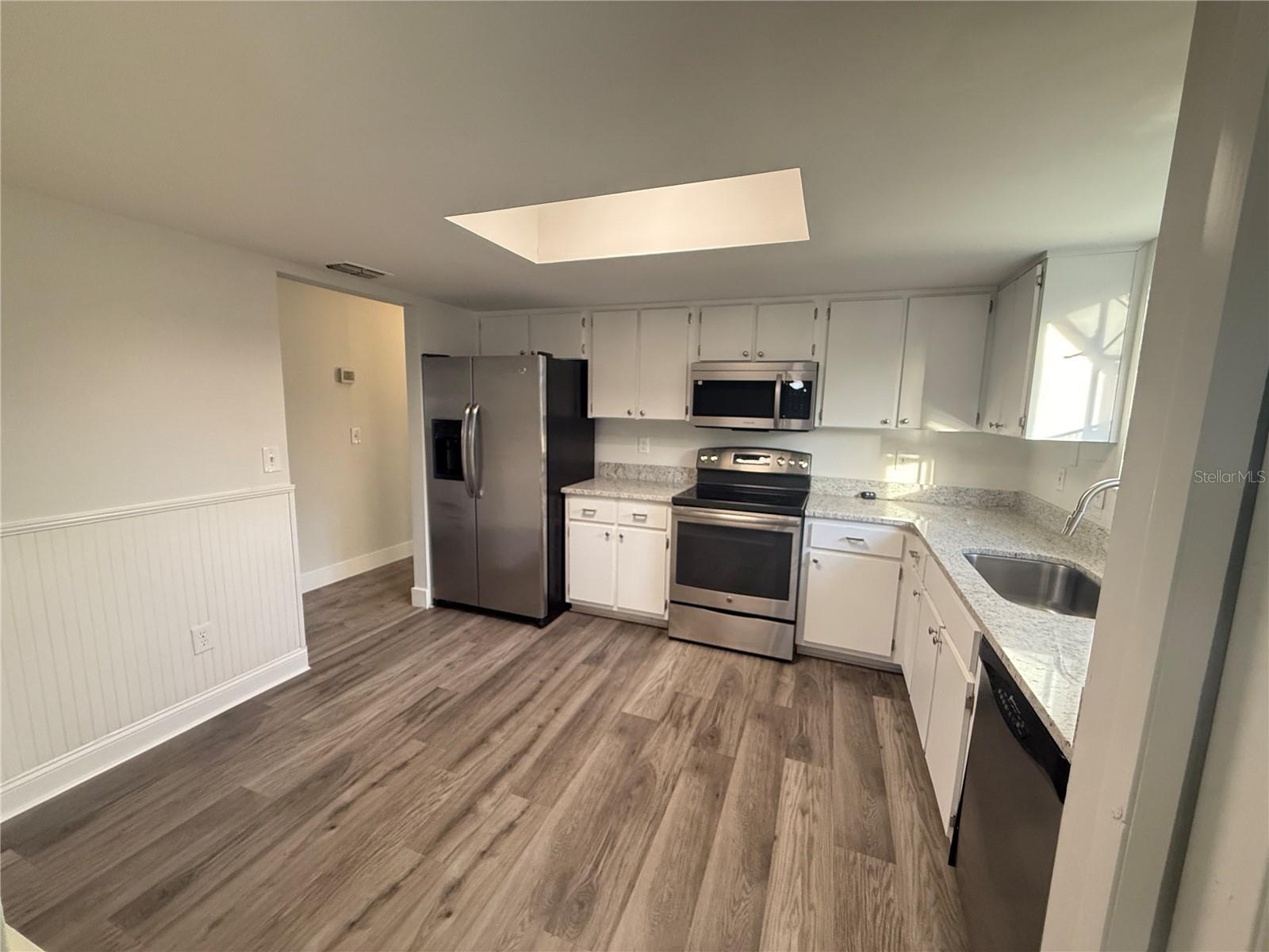 Image 10 of 18 For 9744 Tattersall Avenue