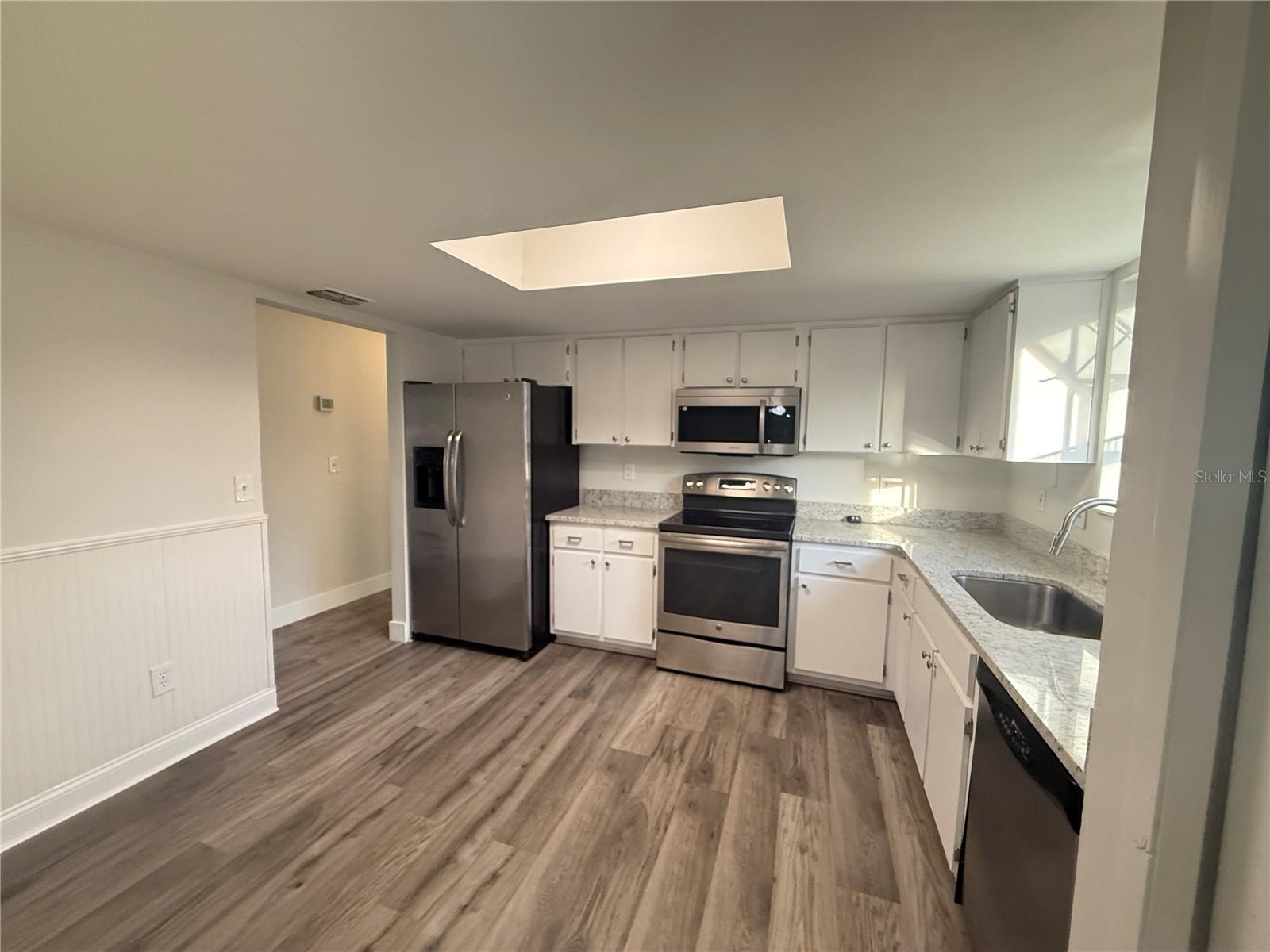 Image 9 of 18 For 9744 Tattersall Avenue