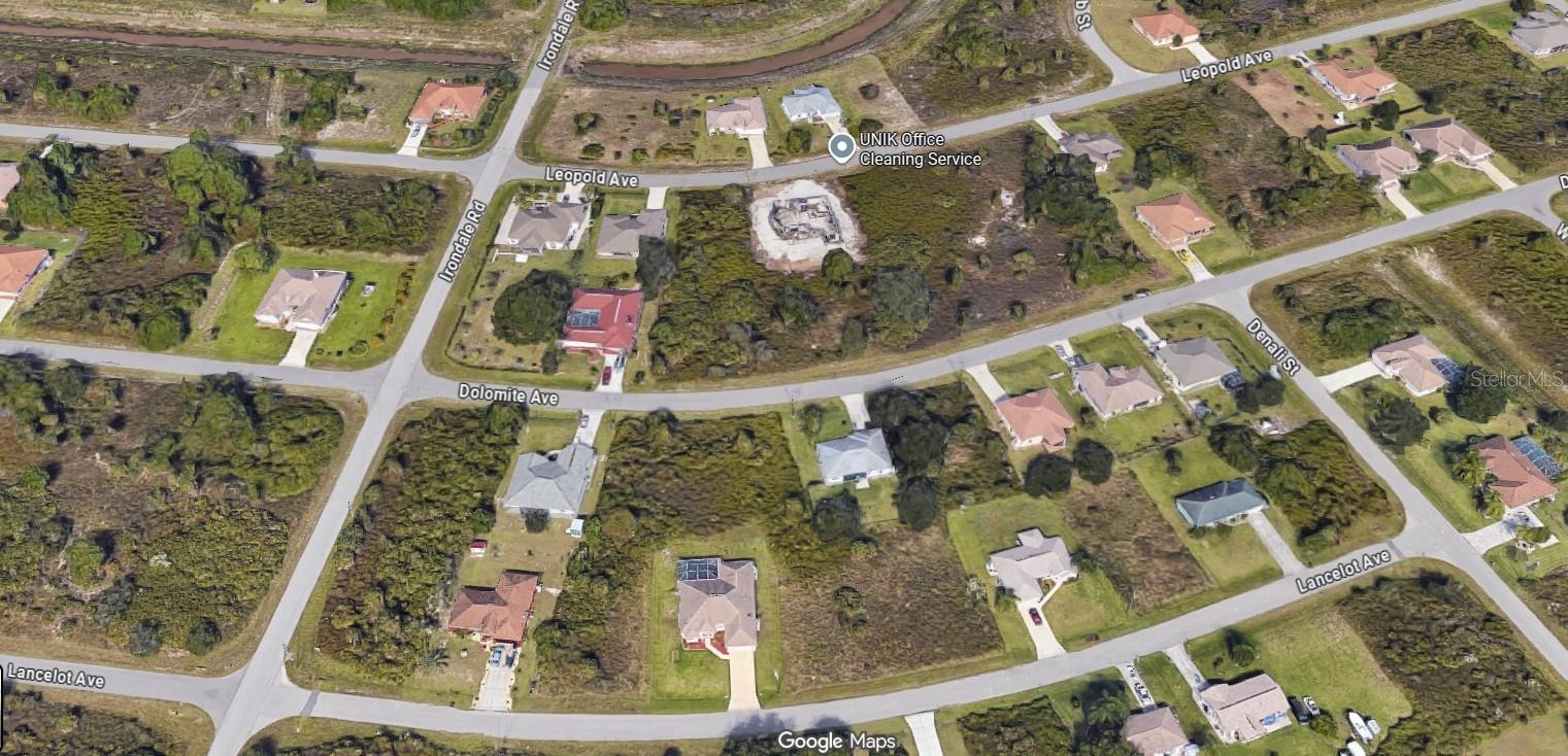 Image 3 of 5 For Dolomite Avenue