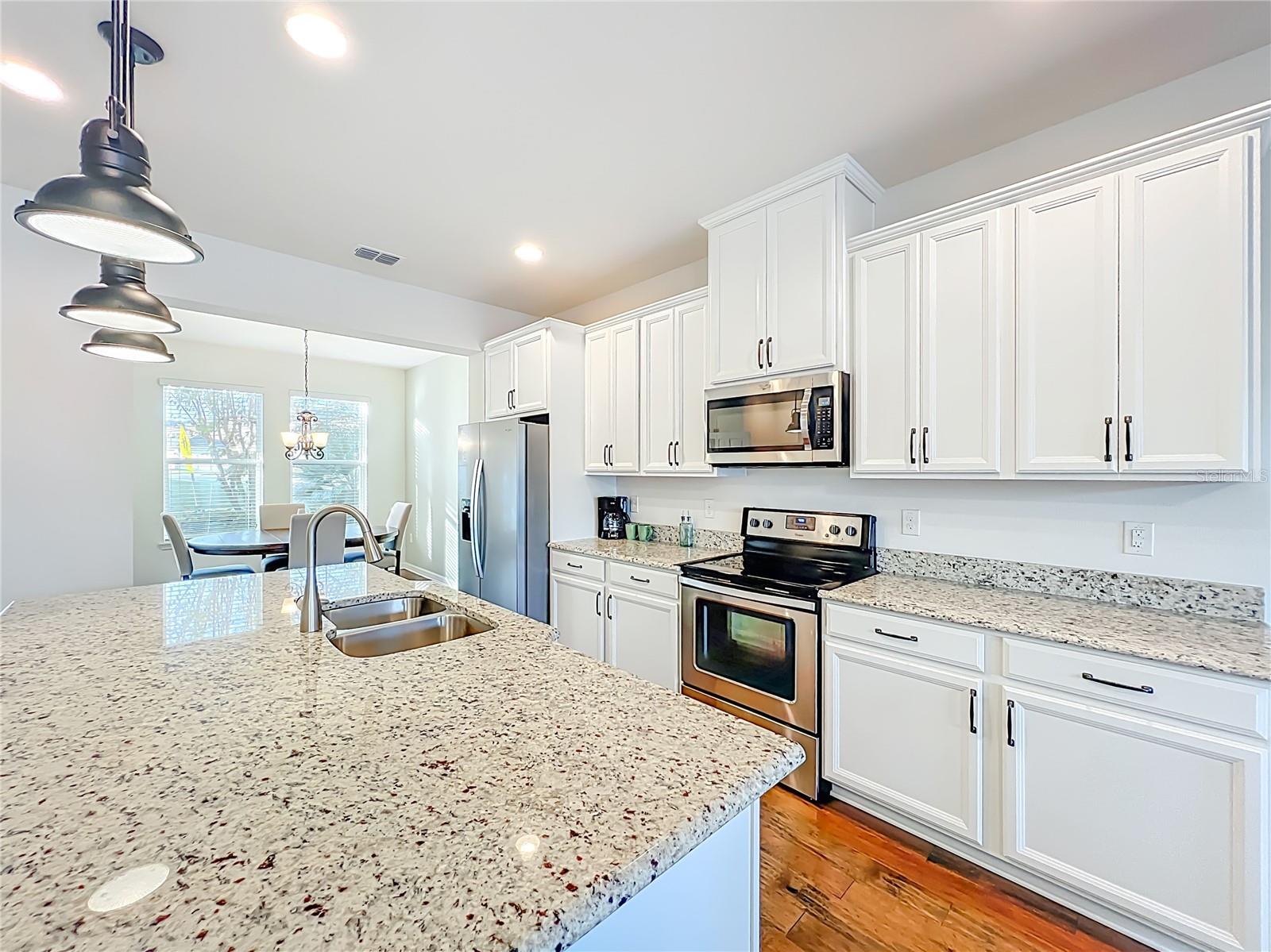 Image 13 of 43 For 8105 Red Stopper Lane