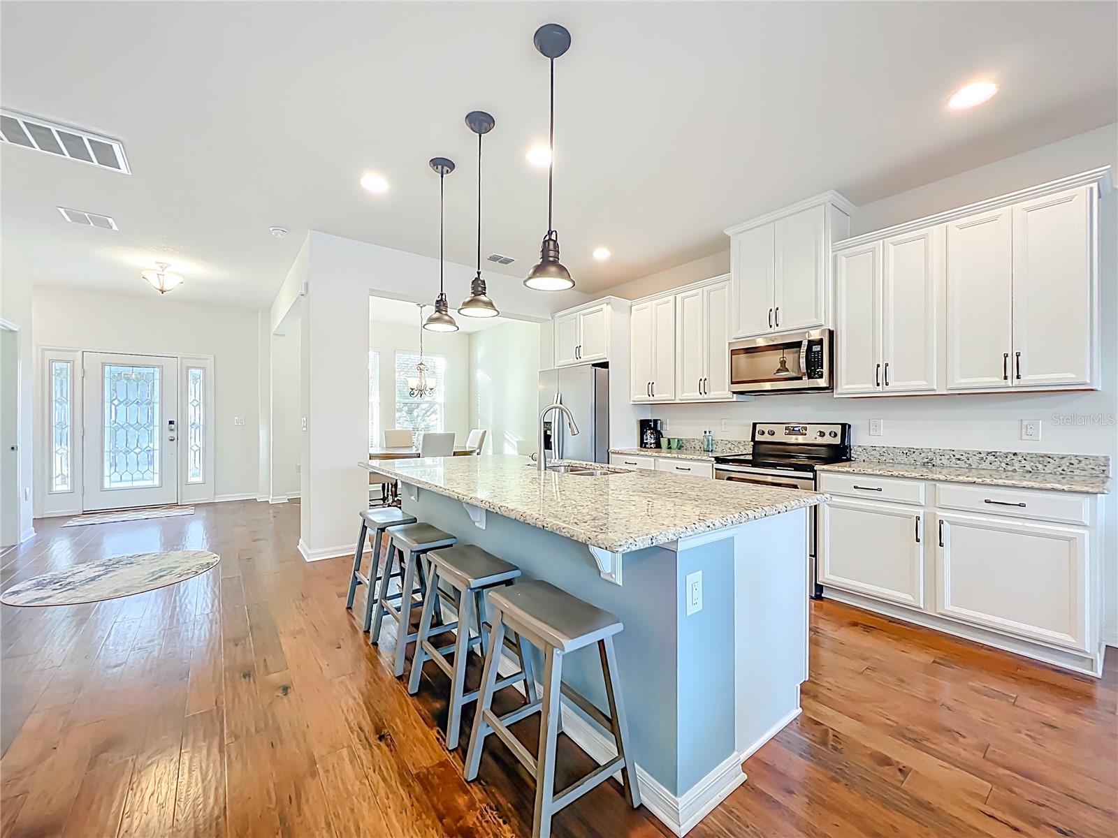 Image 14 of 43 For 8105 Red Stopper Lane