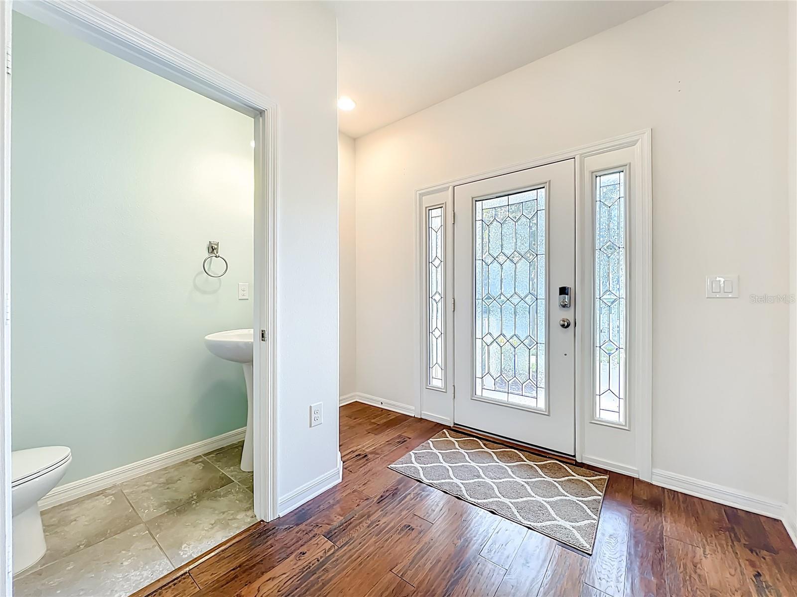 Image 19 of 43 For 8105 Red Stopper Lane