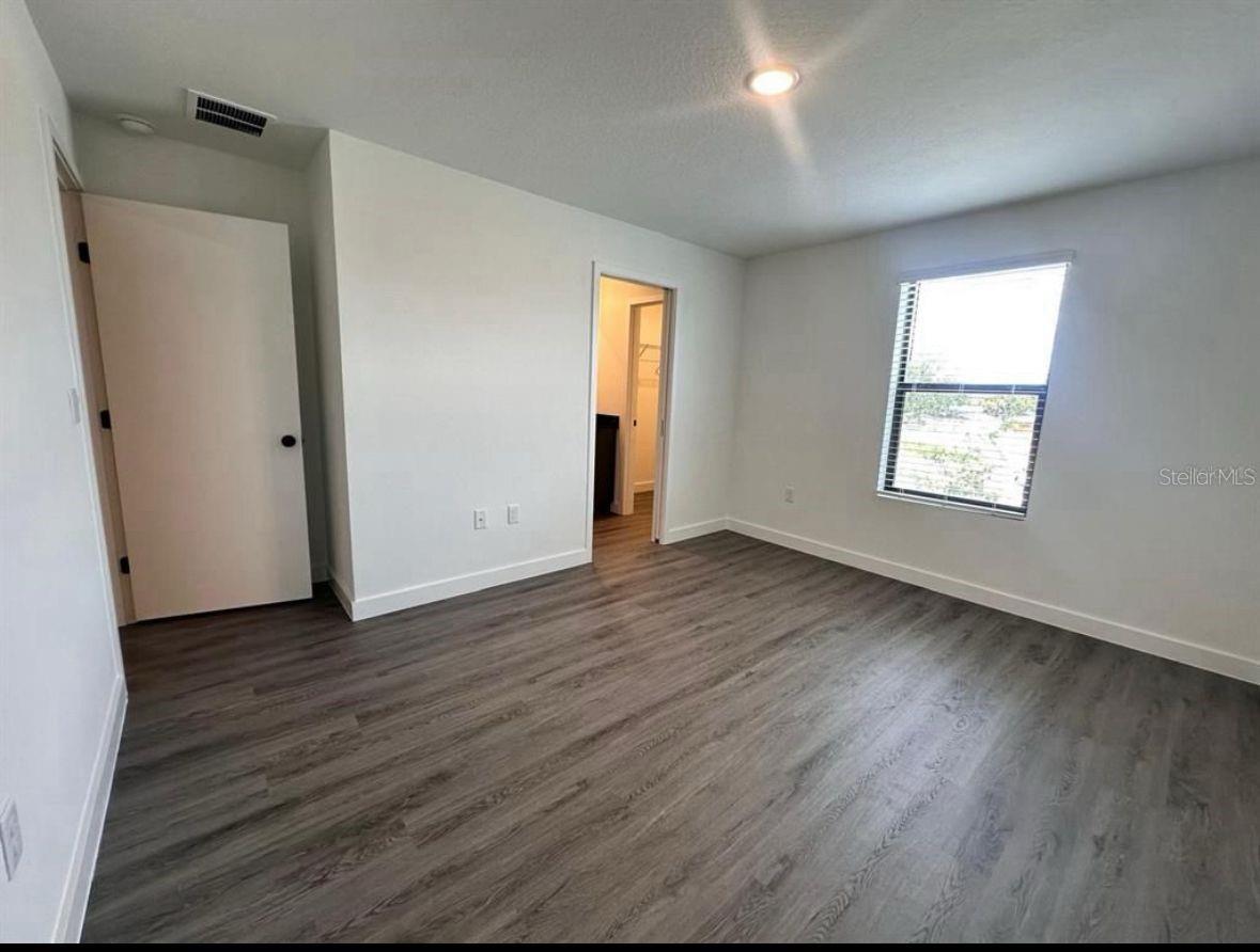 Image 14 of 18 For 3255 Sustainable Way