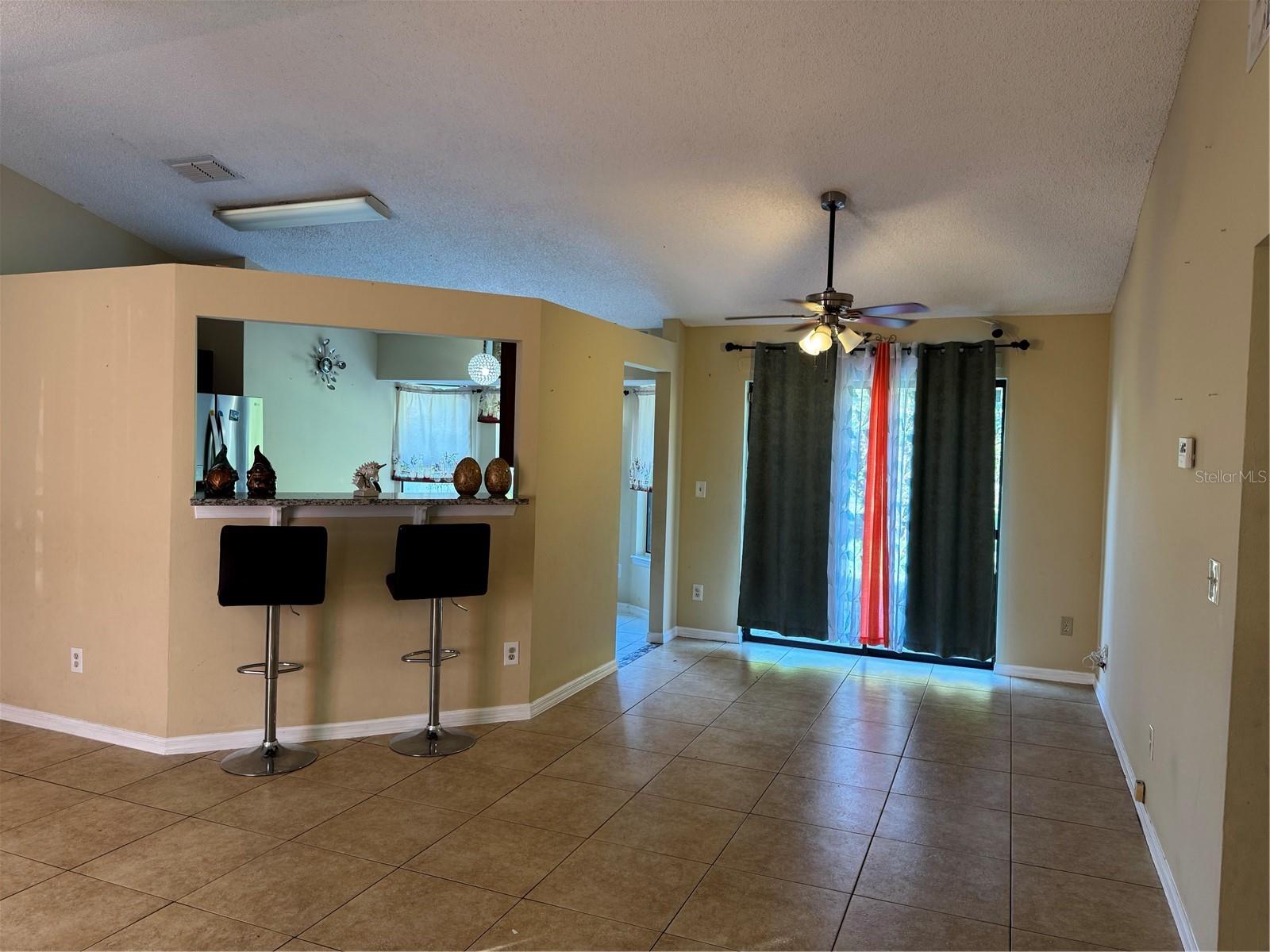 Image 19 of 36 For 1806 Peakview Court