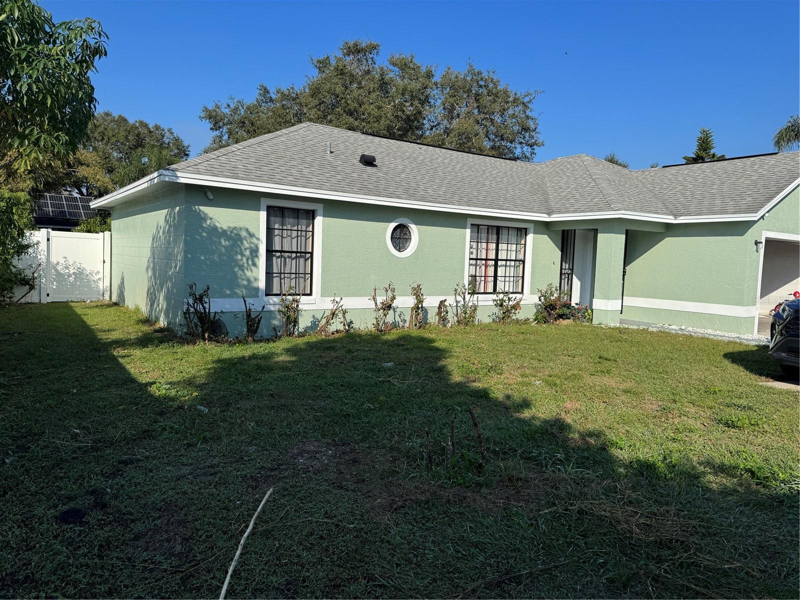 Image 6 of 36 For 1806 Peakview Court