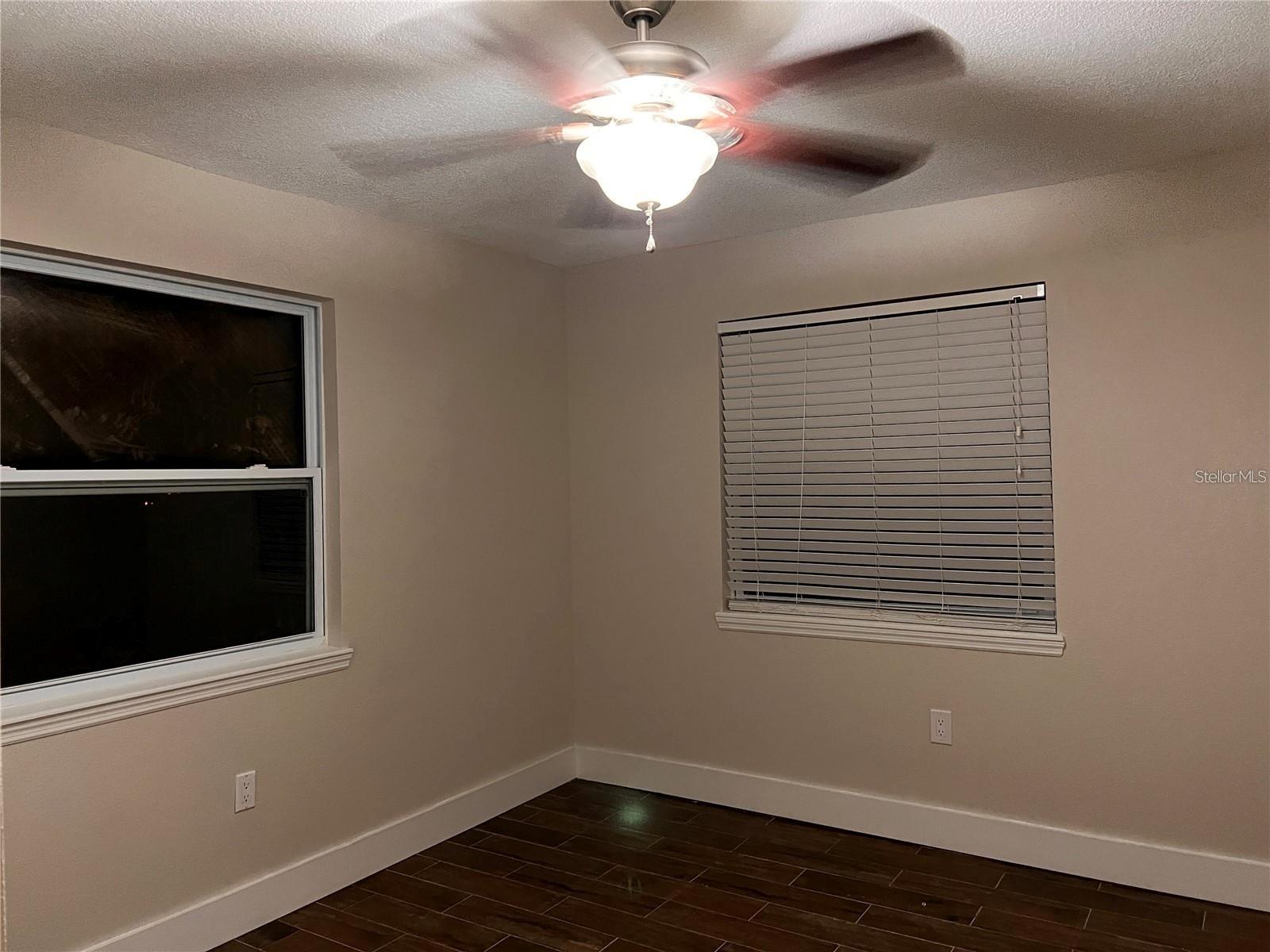 Image 14 of 19 For 14715 Bayonne Road