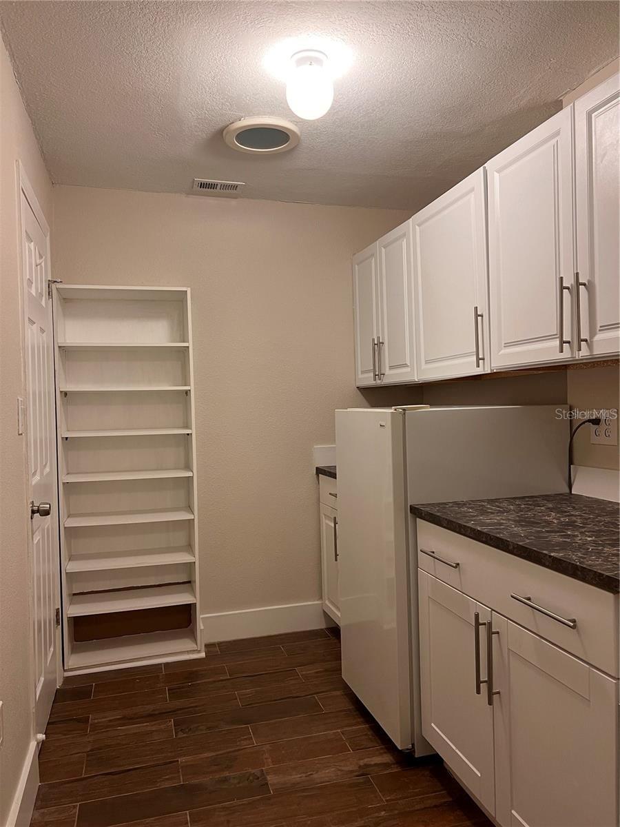 Image 16 of 19 For 14715 Bayonne Road