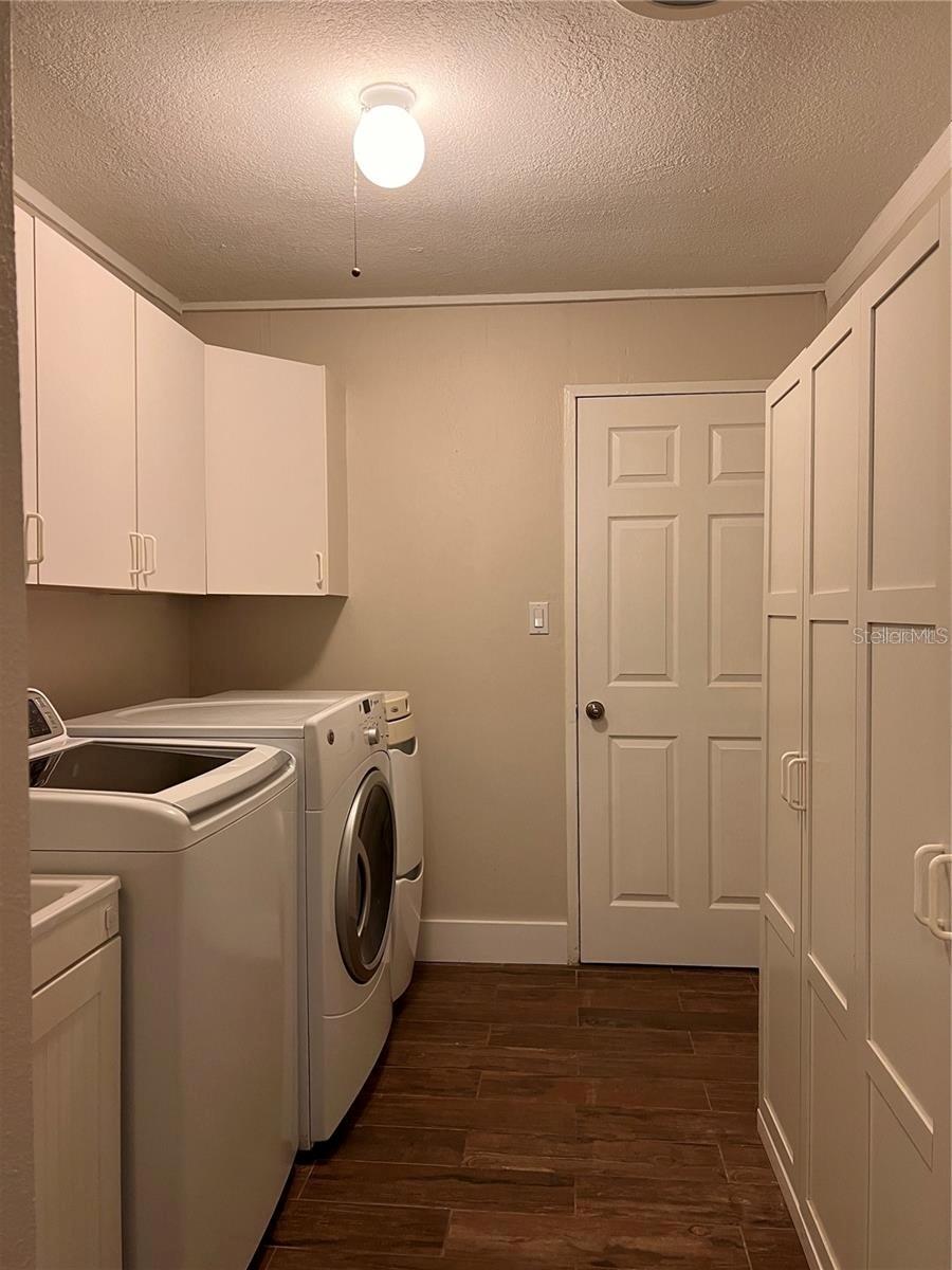 Image 17 of 19 For 14715 Bayonne Road