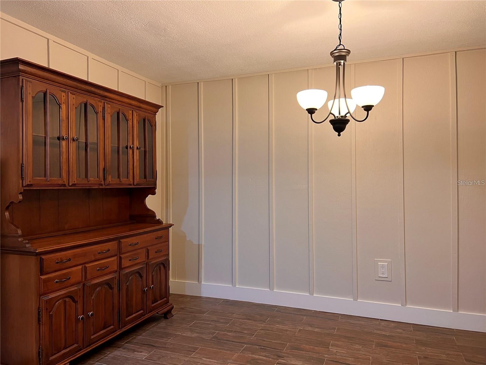 Image 8 of 19 For 14715 Bayonne Road