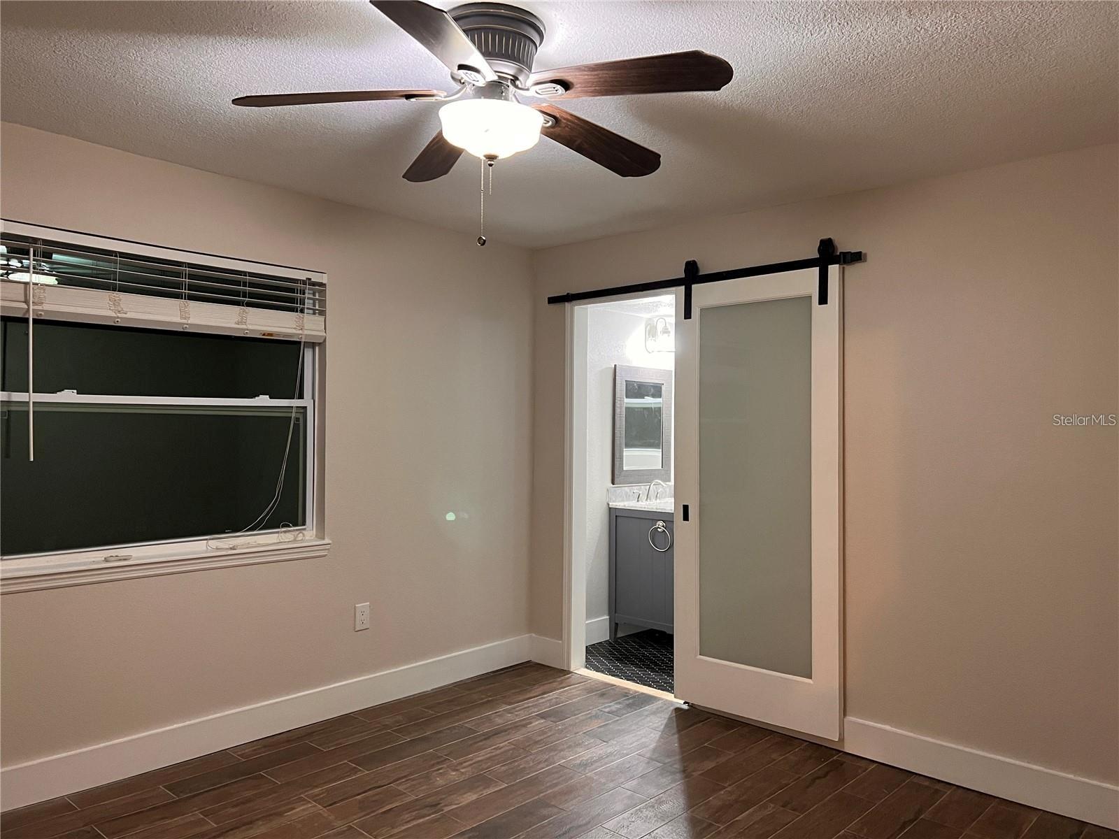 Image 9 of 19 For 14715 Bayonne Road