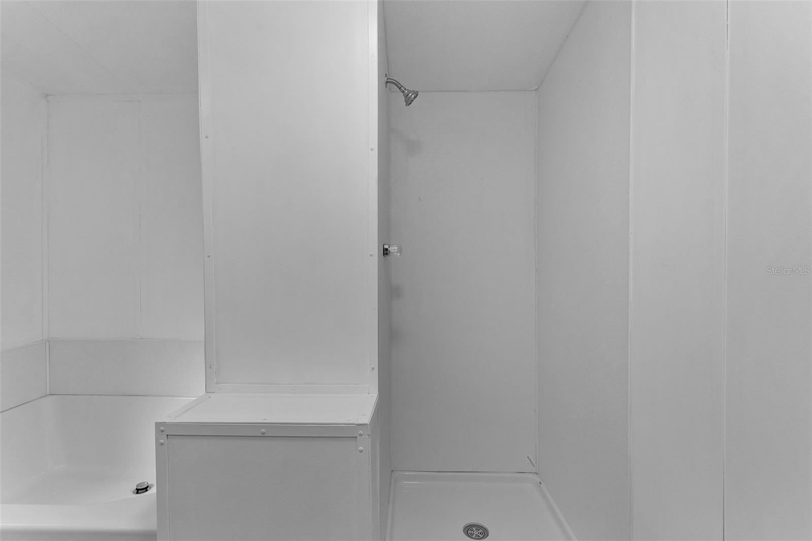 Image 29 of 47 For 16900 134th Avenue Road