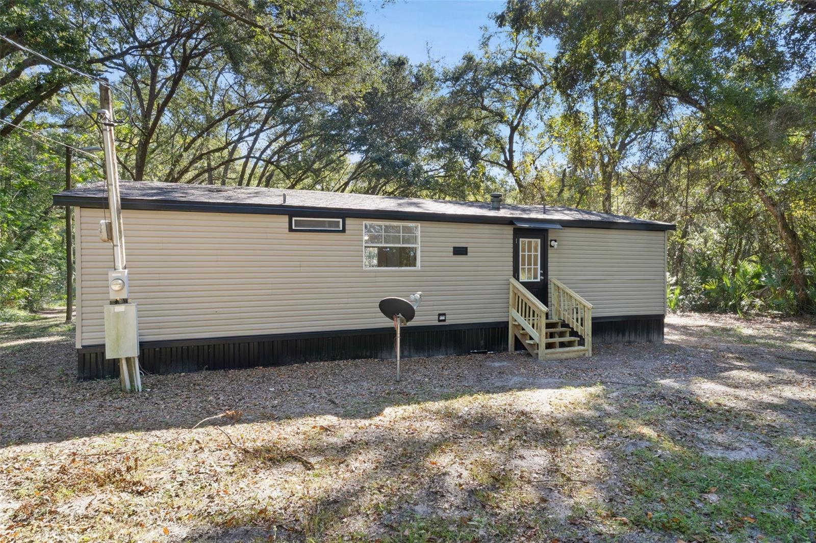 Image 36 of 47 For 16900 134th Avenue Road