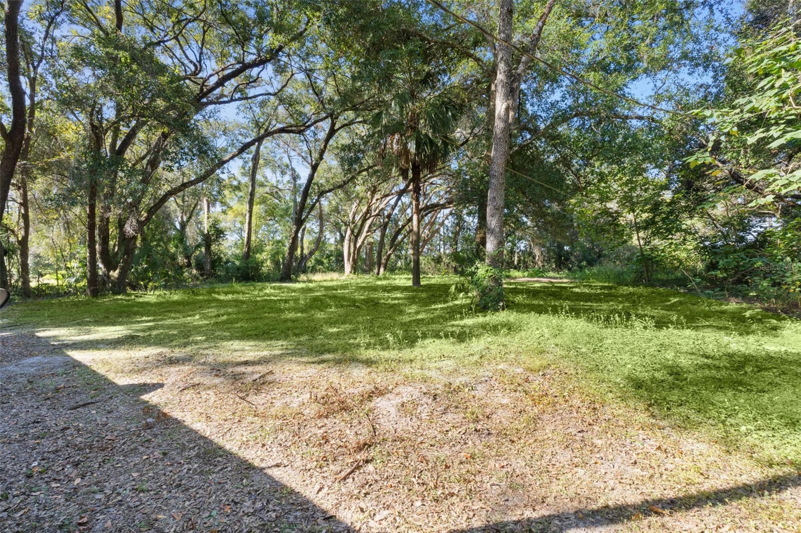 Image 37 of 47 For 16900 134th Avenue Road