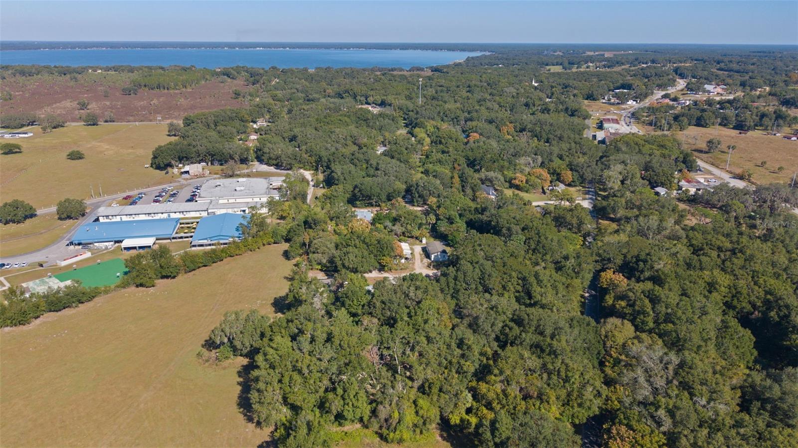 Image 40 of 47 For 16900 134th Avenue Road