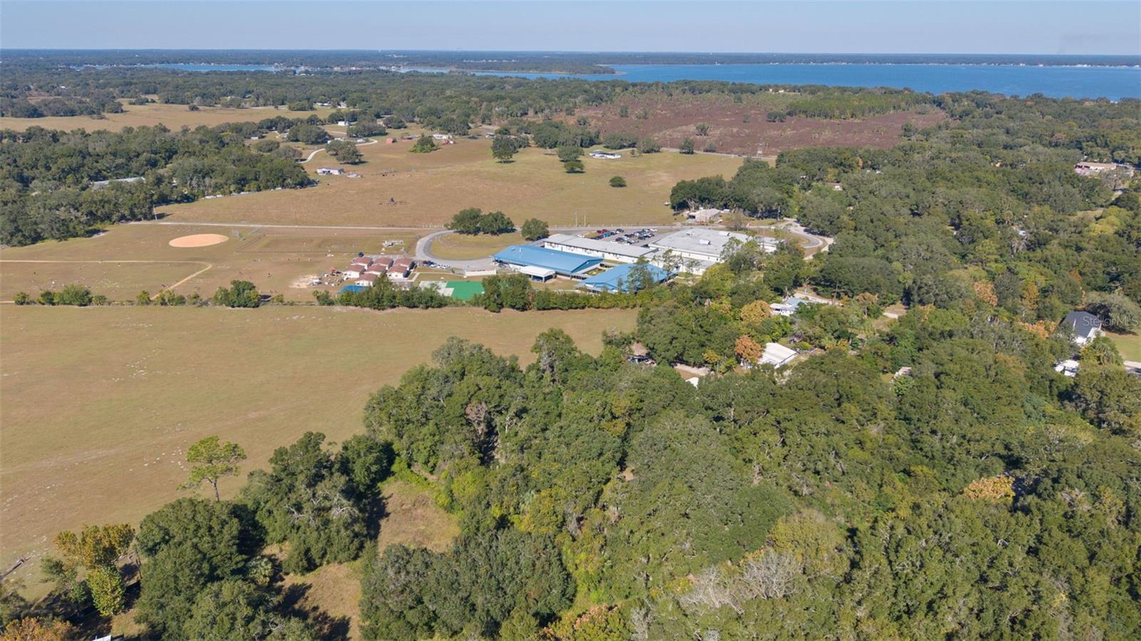 Image 43 of 47 For 16900 134th Avenue Road