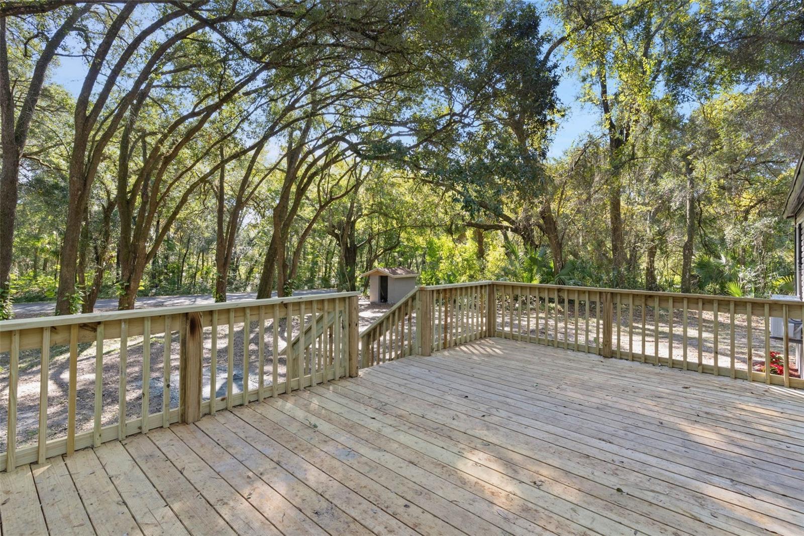 Image 5 of 47 For 16900 134th Avenue Road