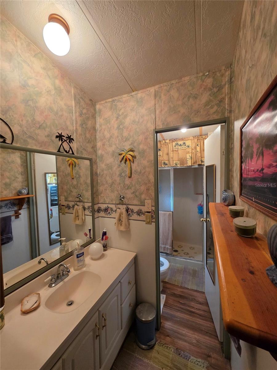 Image 10 of 17 For 16910 Camille Street