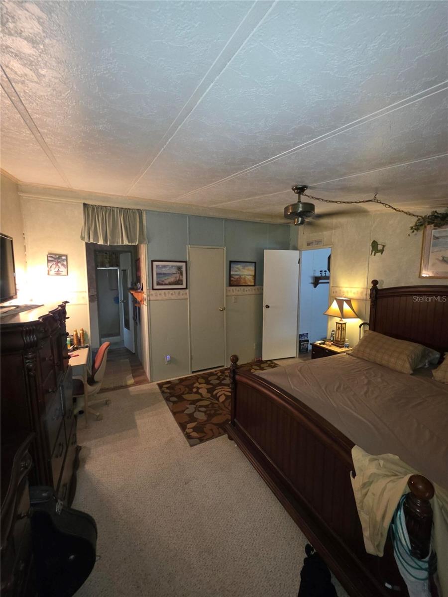 Image 12 of 17 For 16910 Camille Street