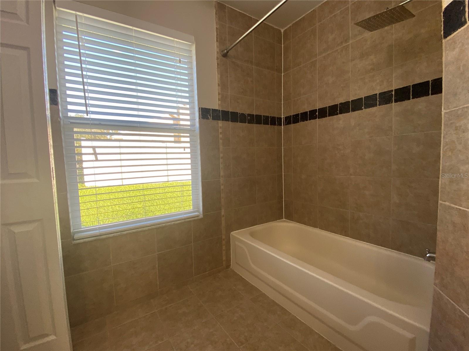 Image 5 of 11 For 11195 Cypress Leaf Drive